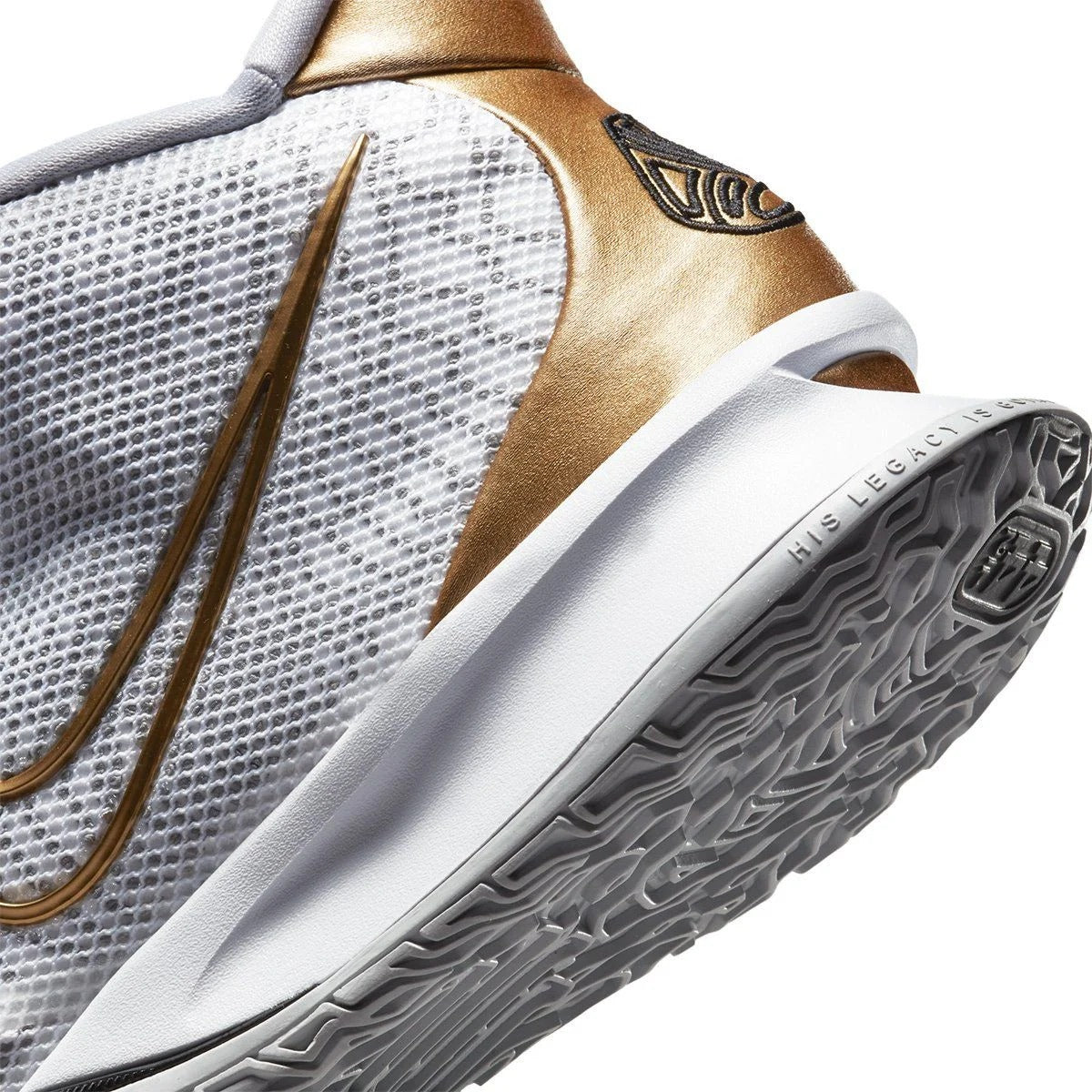 Nike Kyrie 7 EP "White Metallic Gold"