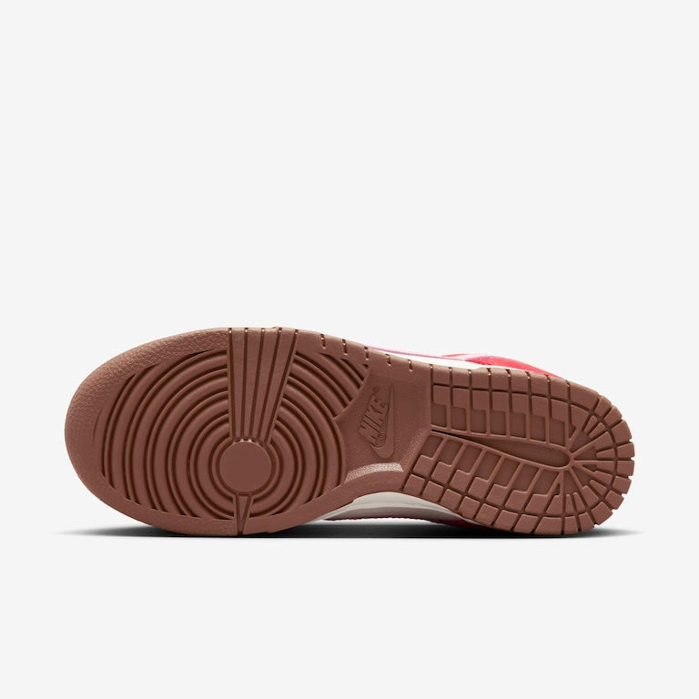 Nike Dunk Low PRM "Bacon"