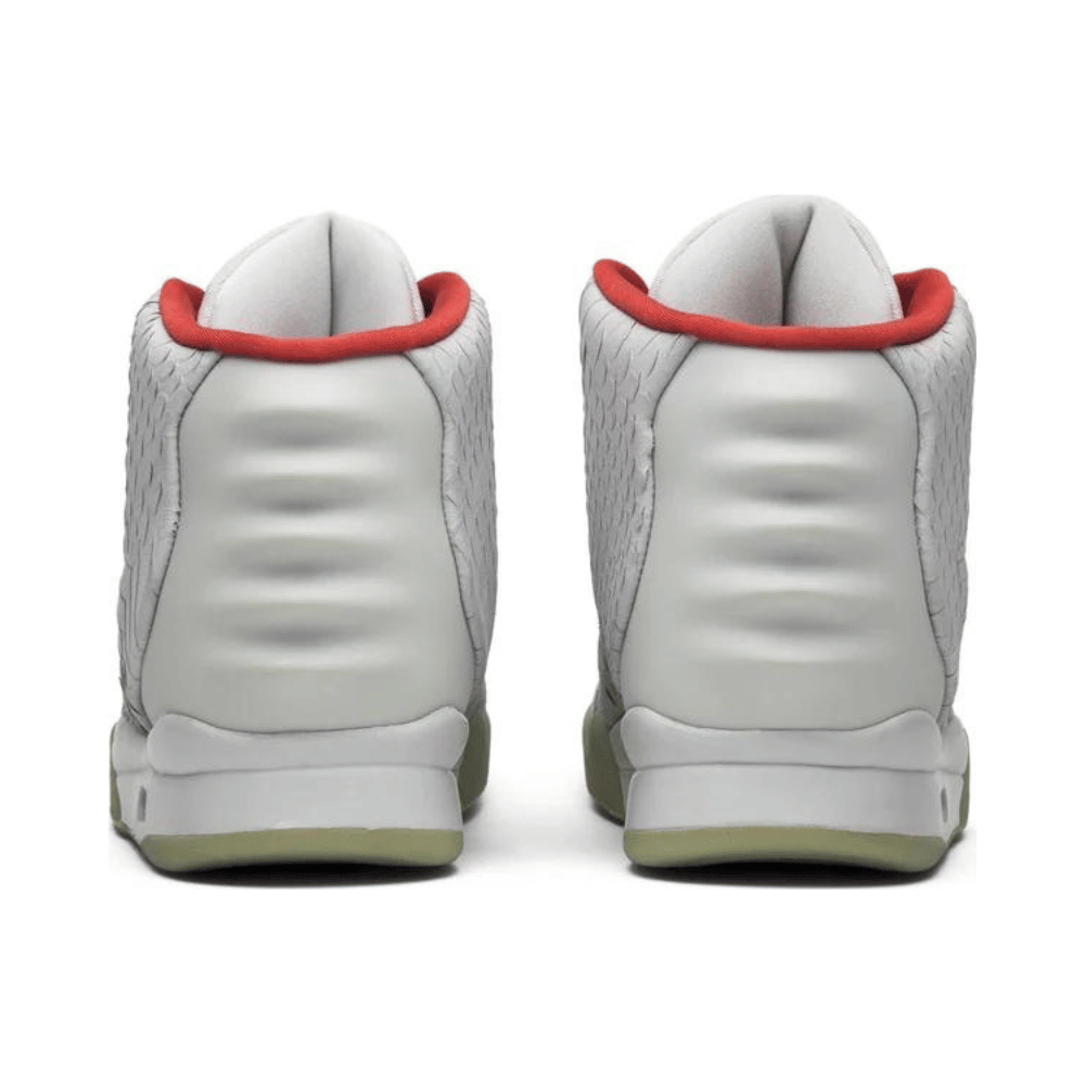 Nike Air Yeezy II NRG "Pure Platinum"