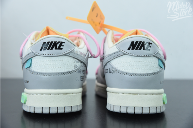 Nike SB Dunk Low x off-white 09/50