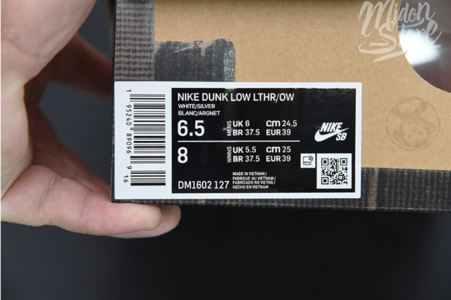 Nike SB Dunk Low x off-white 01/50
