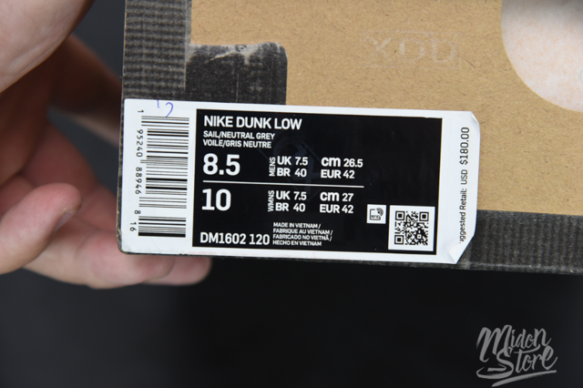 Nike SB Dunk Low x off-white 27/50