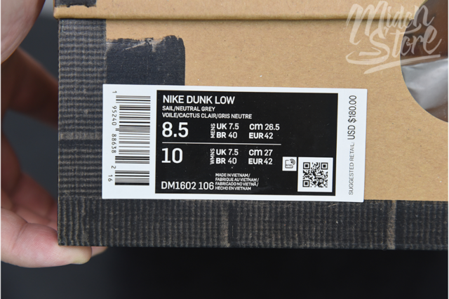 Nike SB Dunk Low x off-white 08/50