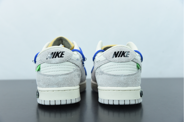 Nike SB Dunk Low x off-white 32/50