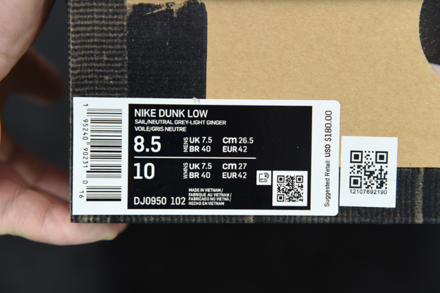 Nike SB Dunk Low x off-white 34/50