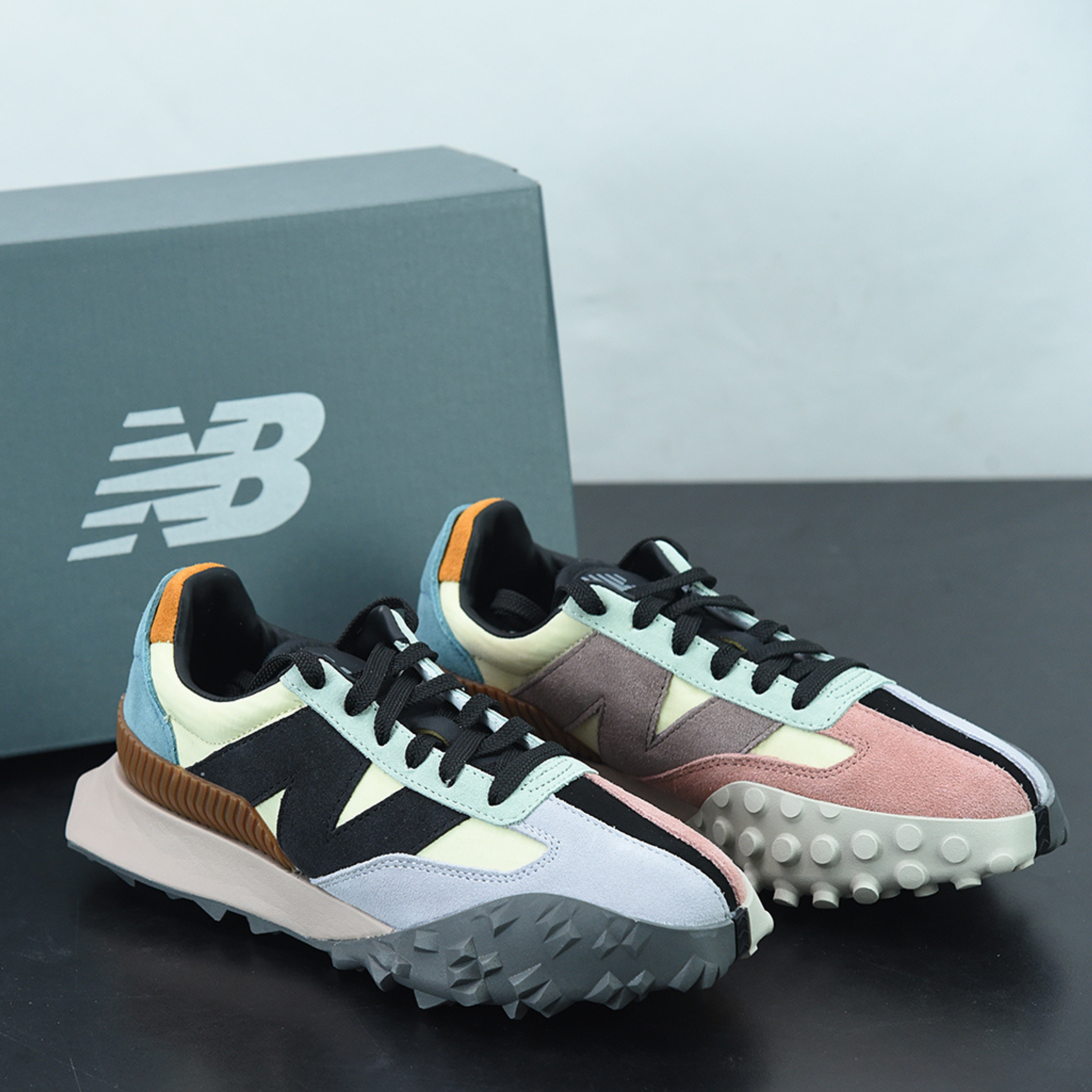 Size 9 New Balance XC-72 Multicolor