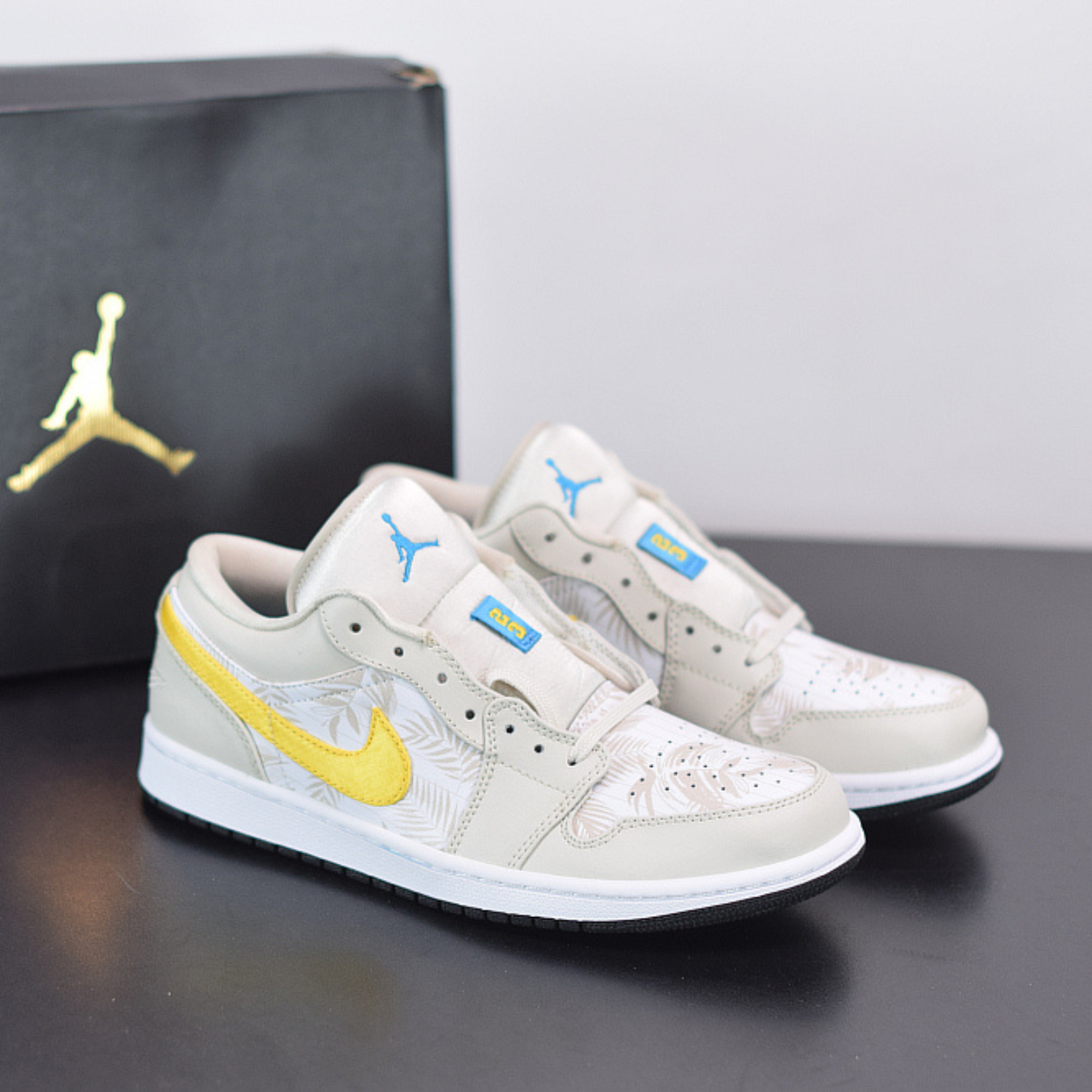 Nike Air Jordan 1 Low SE "Orewood BRN"