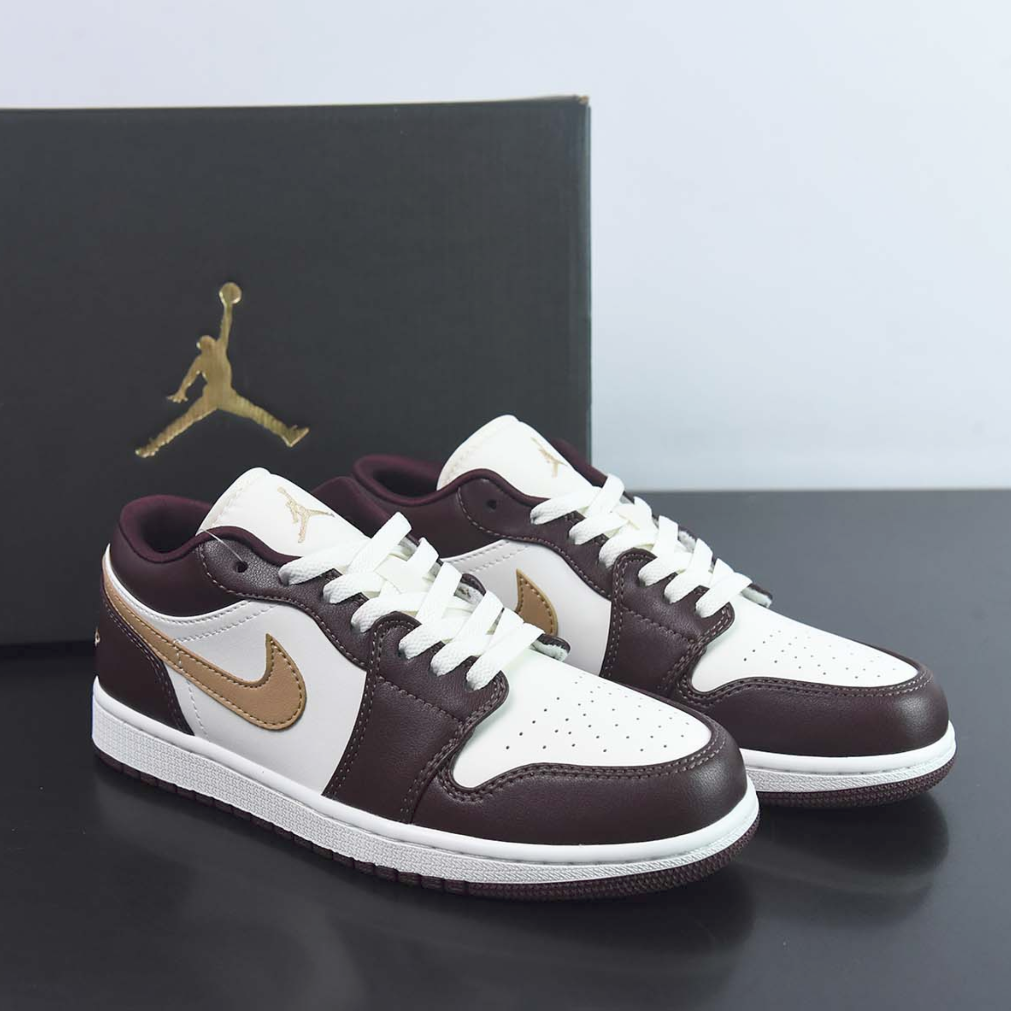 Nike Air Jordan 1 Low "Black Brown"