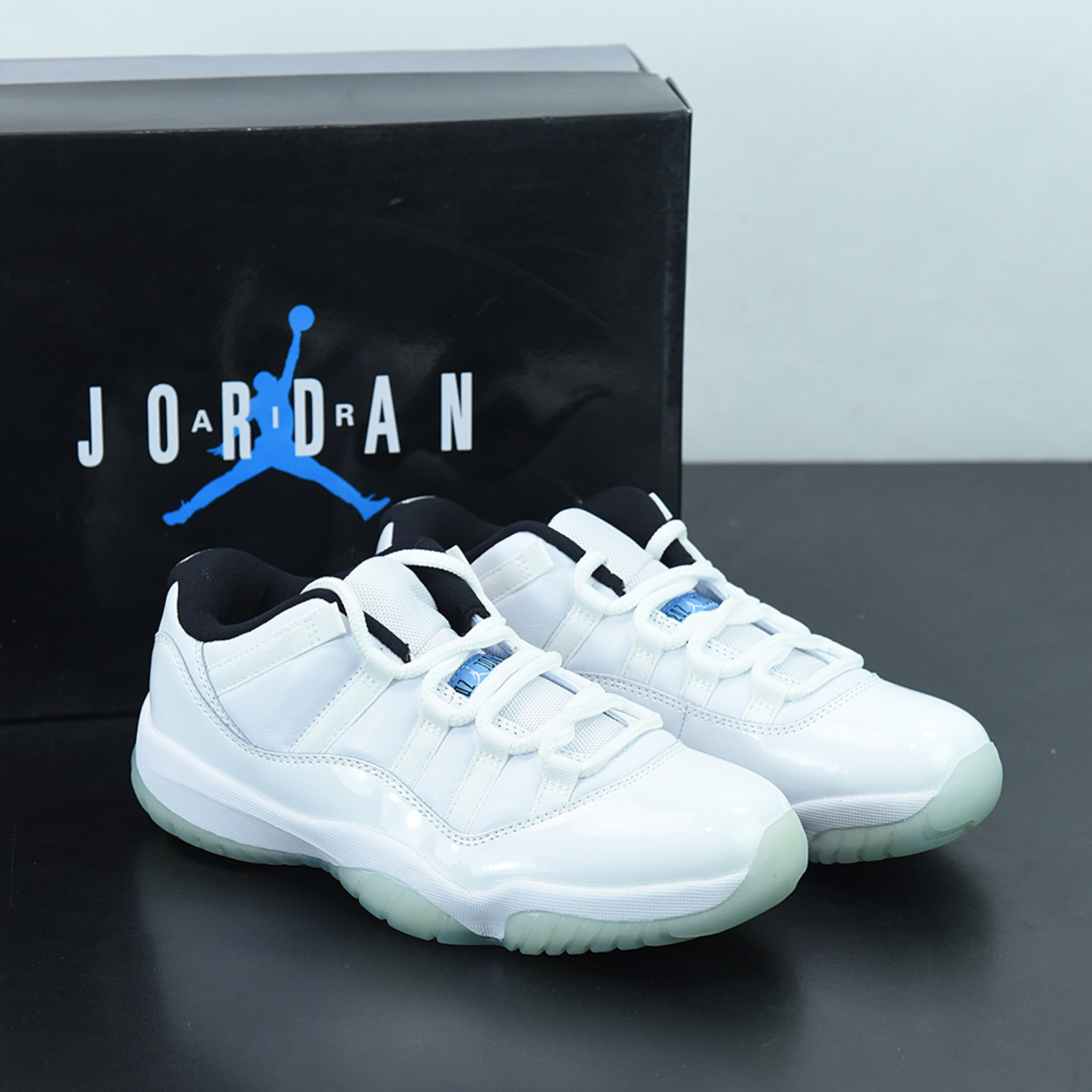 Nike Air Jordan 11 Retro Low "Legend Blue"