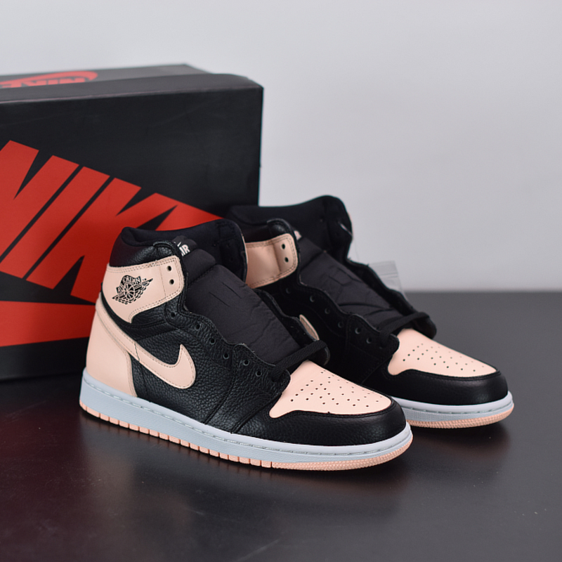 Air jordan 1 retro high og best sale crimson tint grade school