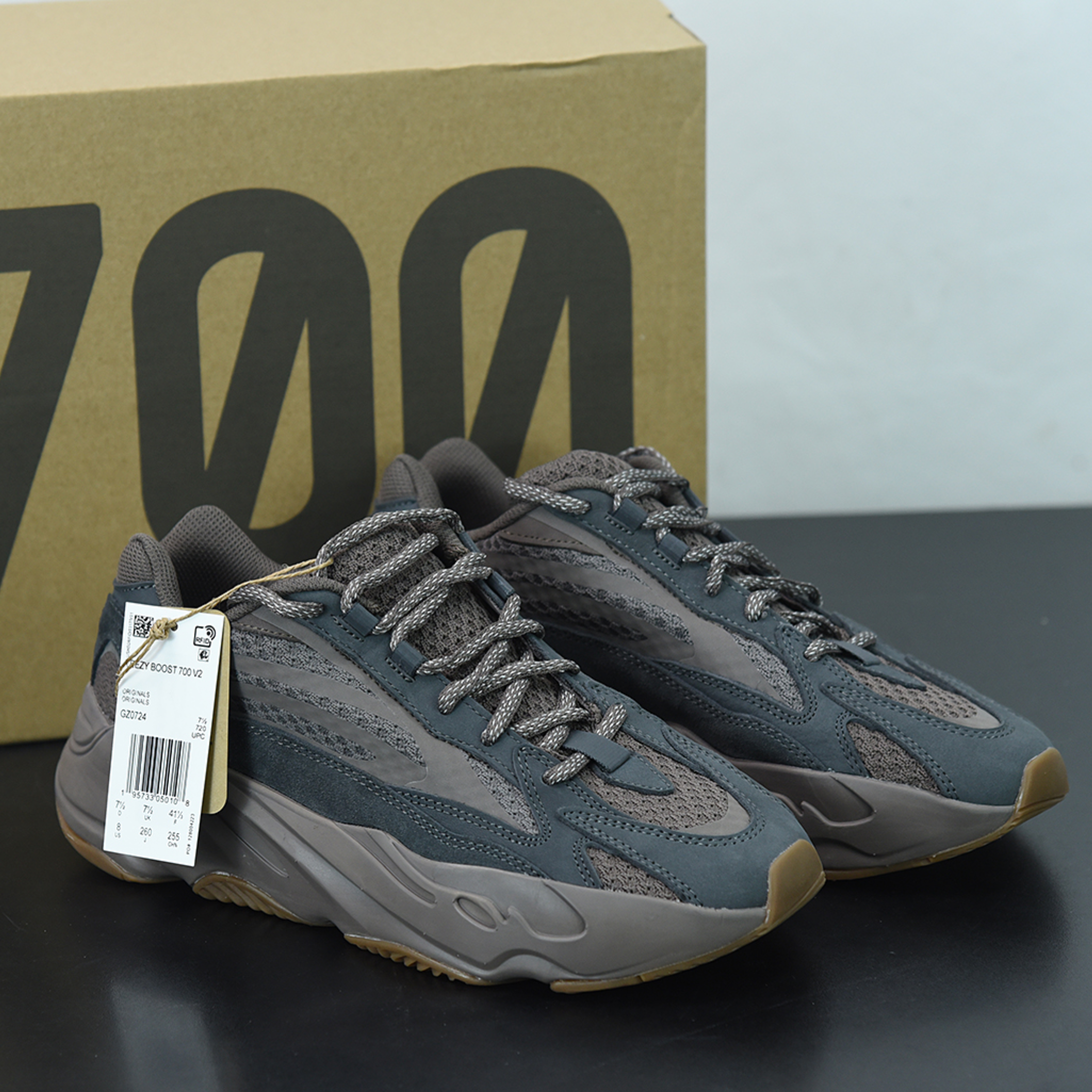 Yeezy Boost 700 v2 "Mauve"