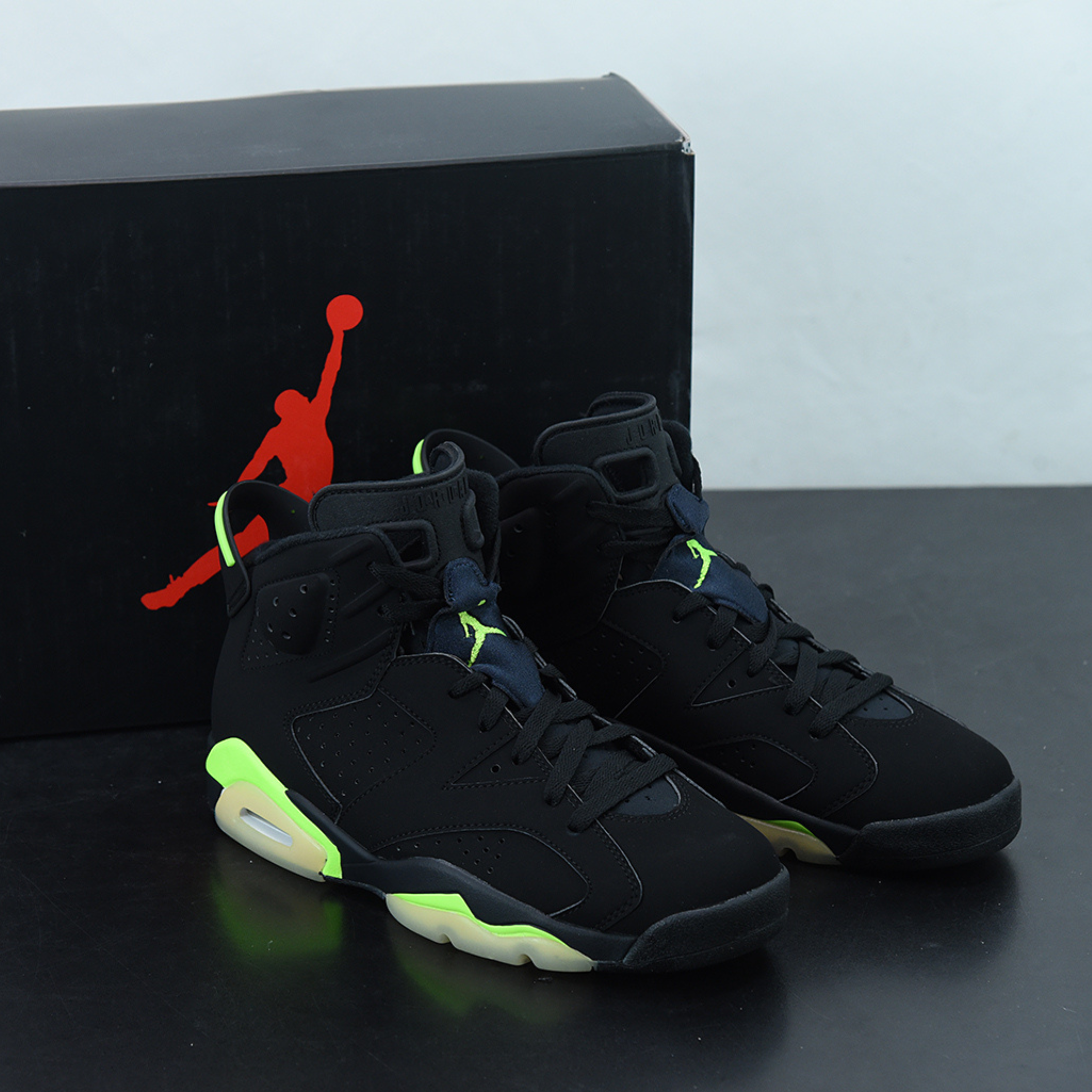 Nike Air Jordan 6 Retro "Electric Green"