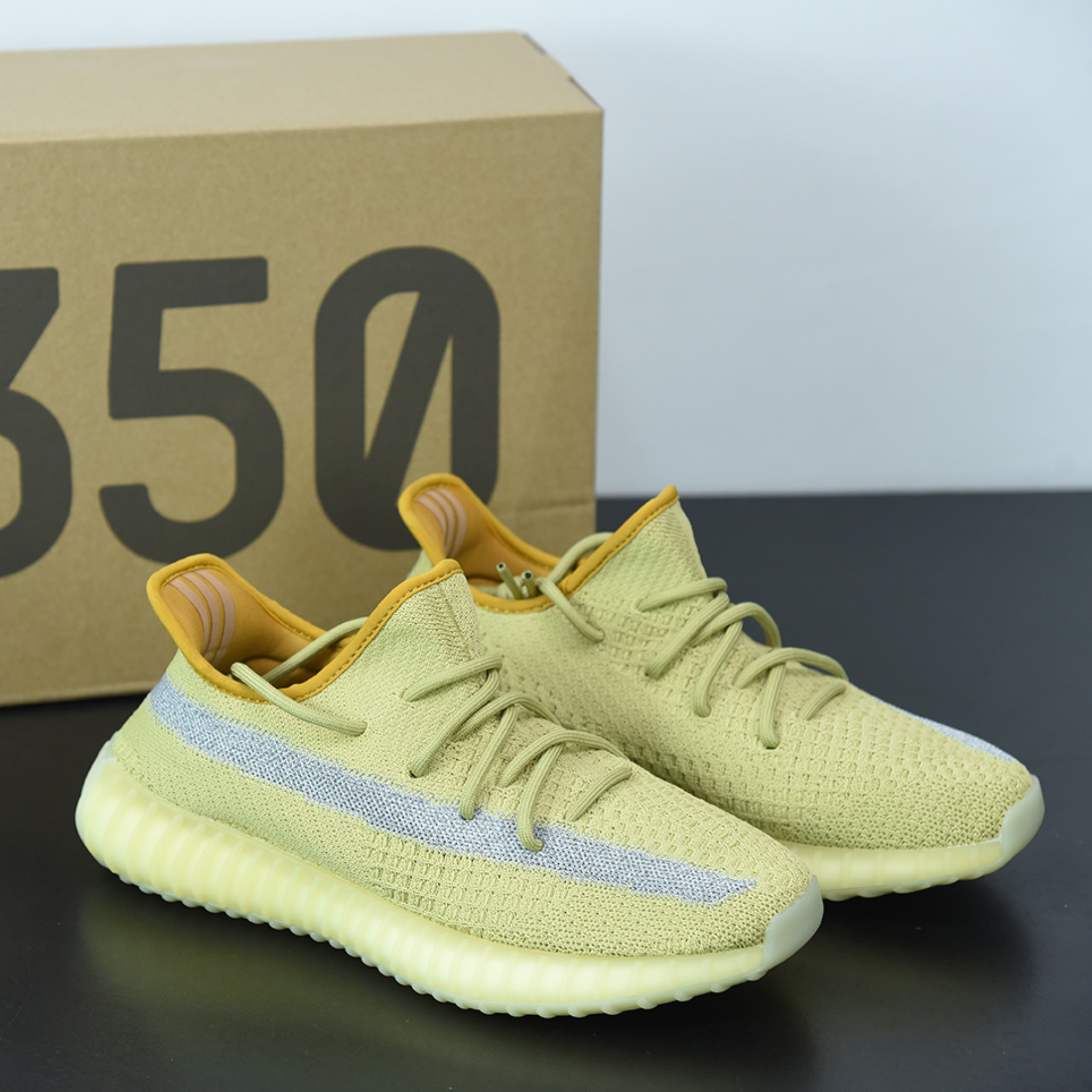 Adidas Yeezy Boost 350 V2 "Marsh"