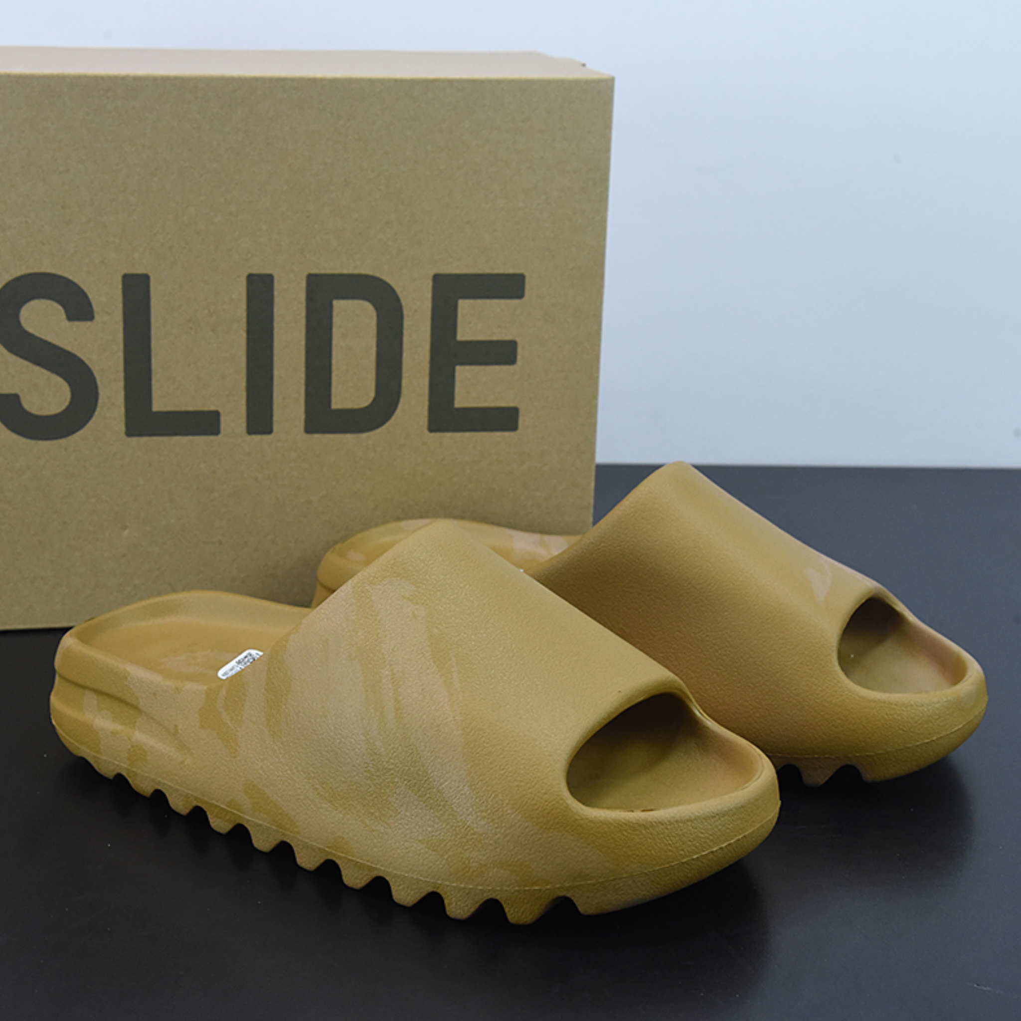 Yeezy Slide "Ochre"