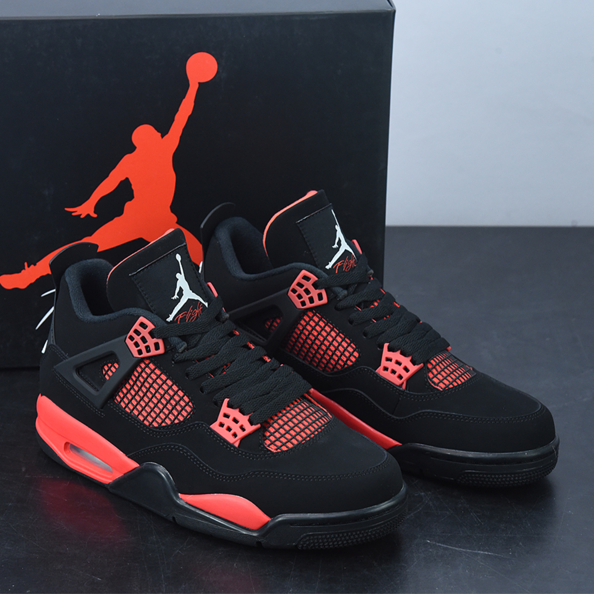 Nike Air Jordan 4 Retro "Red Thunder"