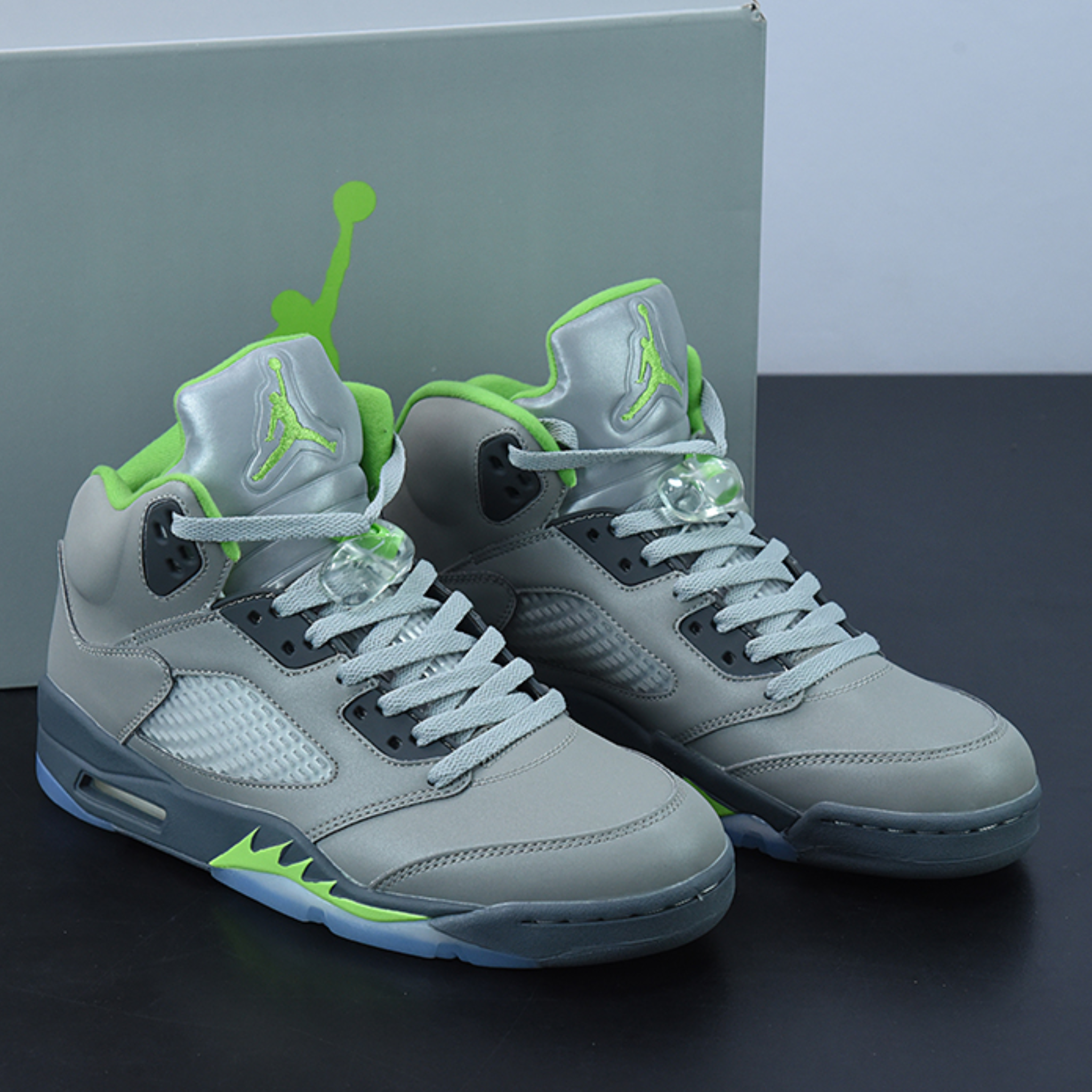 Nike Air Jordan 5 "Green Bean"(2022)