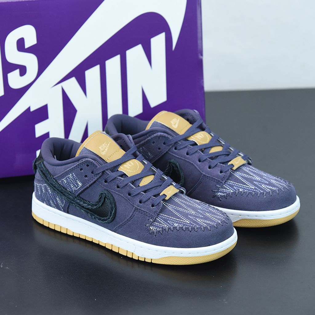 Nike sb store dunk low biggie