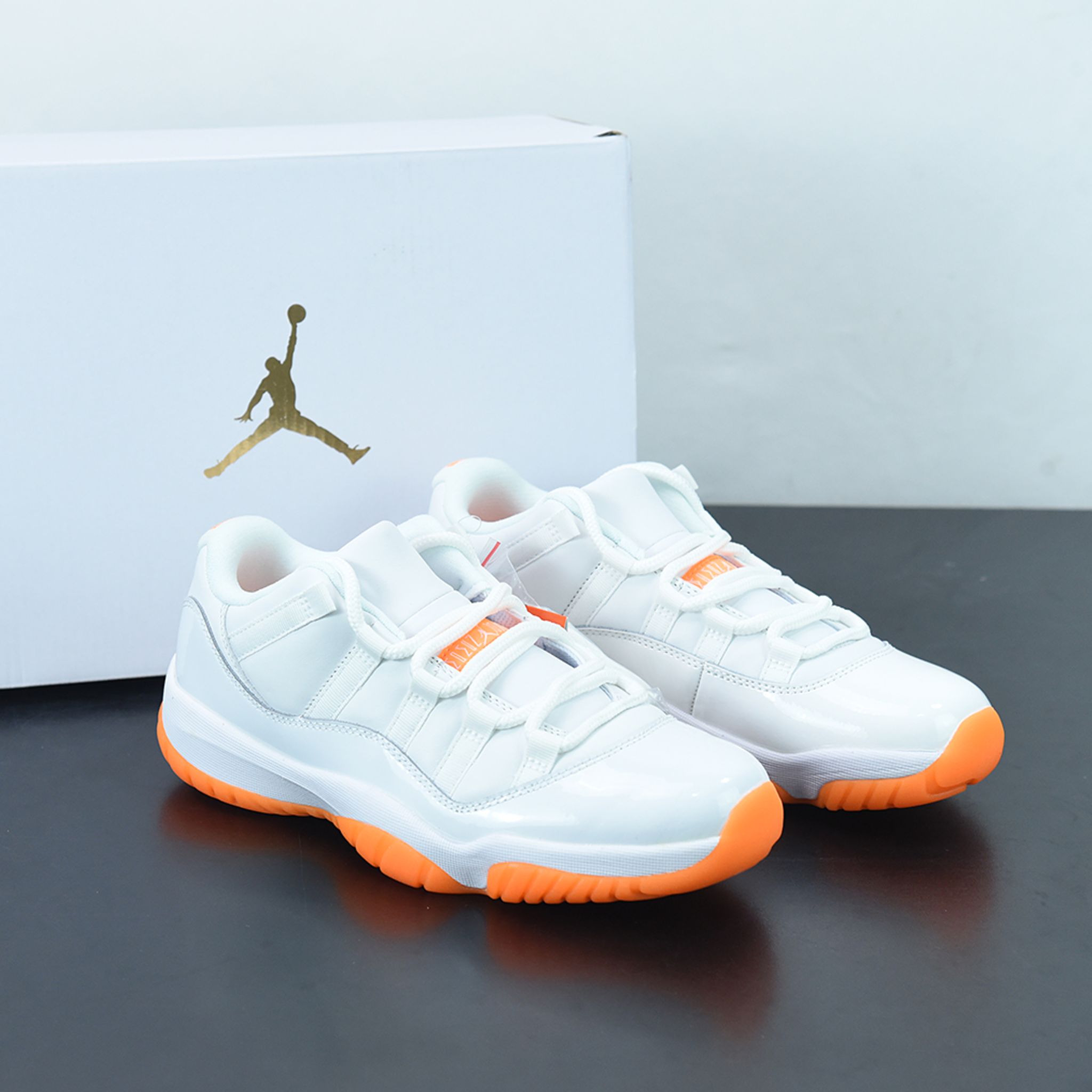 Nike Air Jordan 11 Low Retro Citrus (2021)