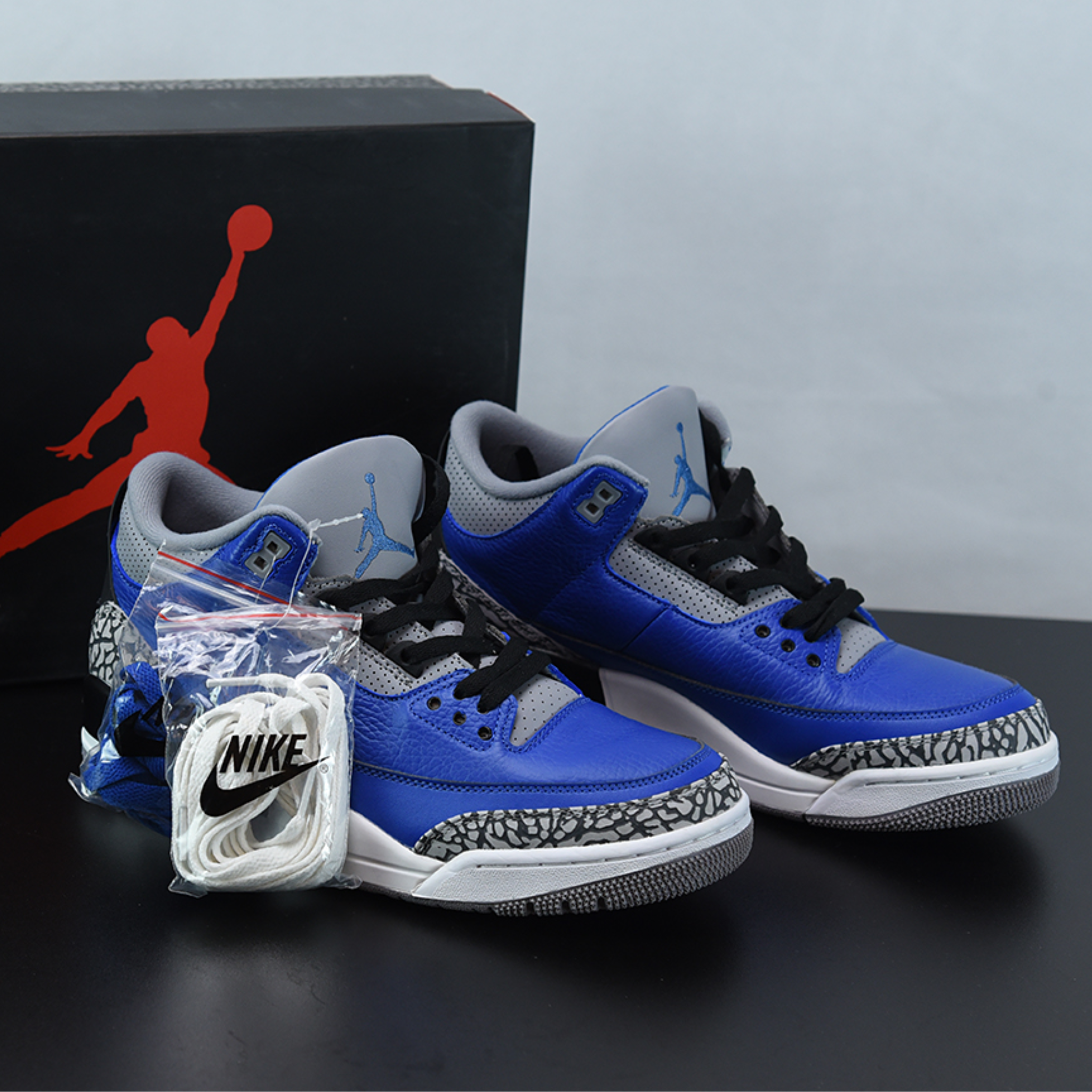 Nike Air Jordan 3 Retro “Varsity Royal”