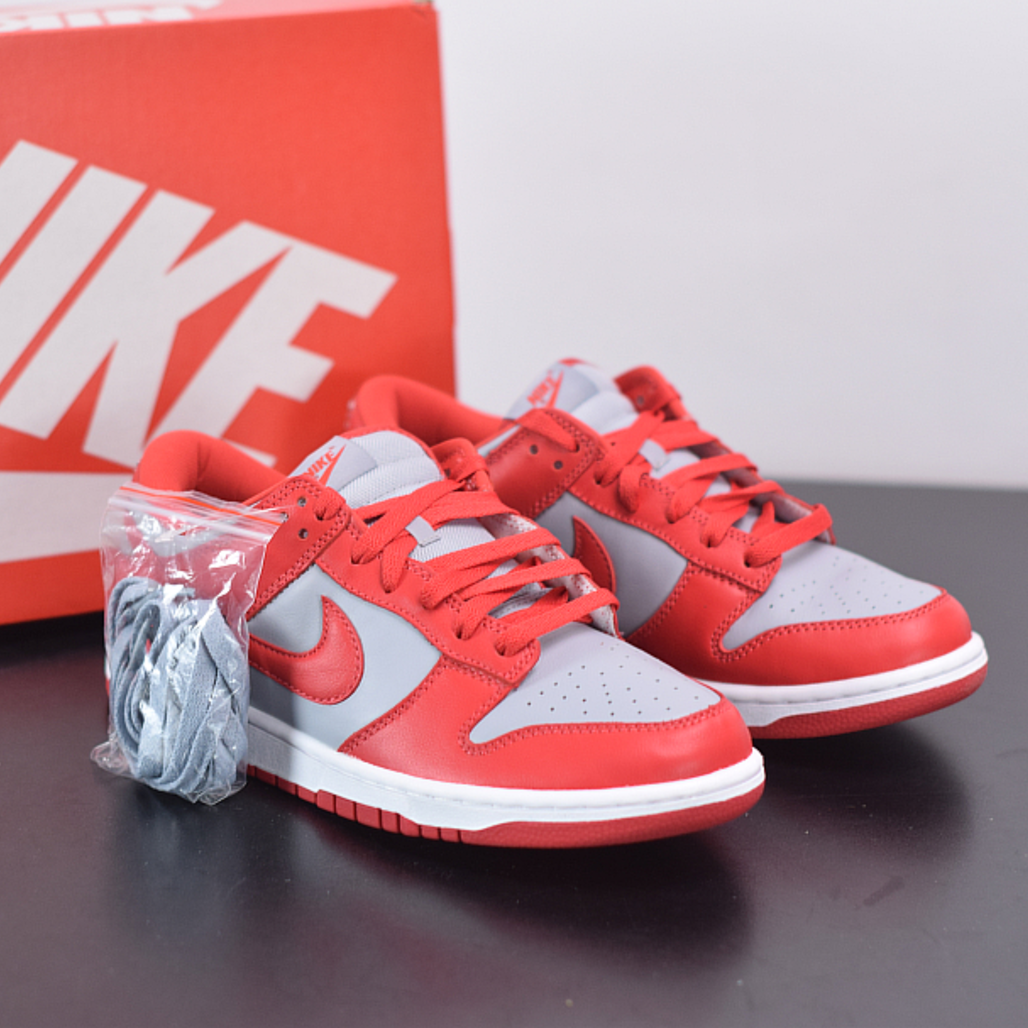 Nike Dunk Low UNLV "Medium Grey"