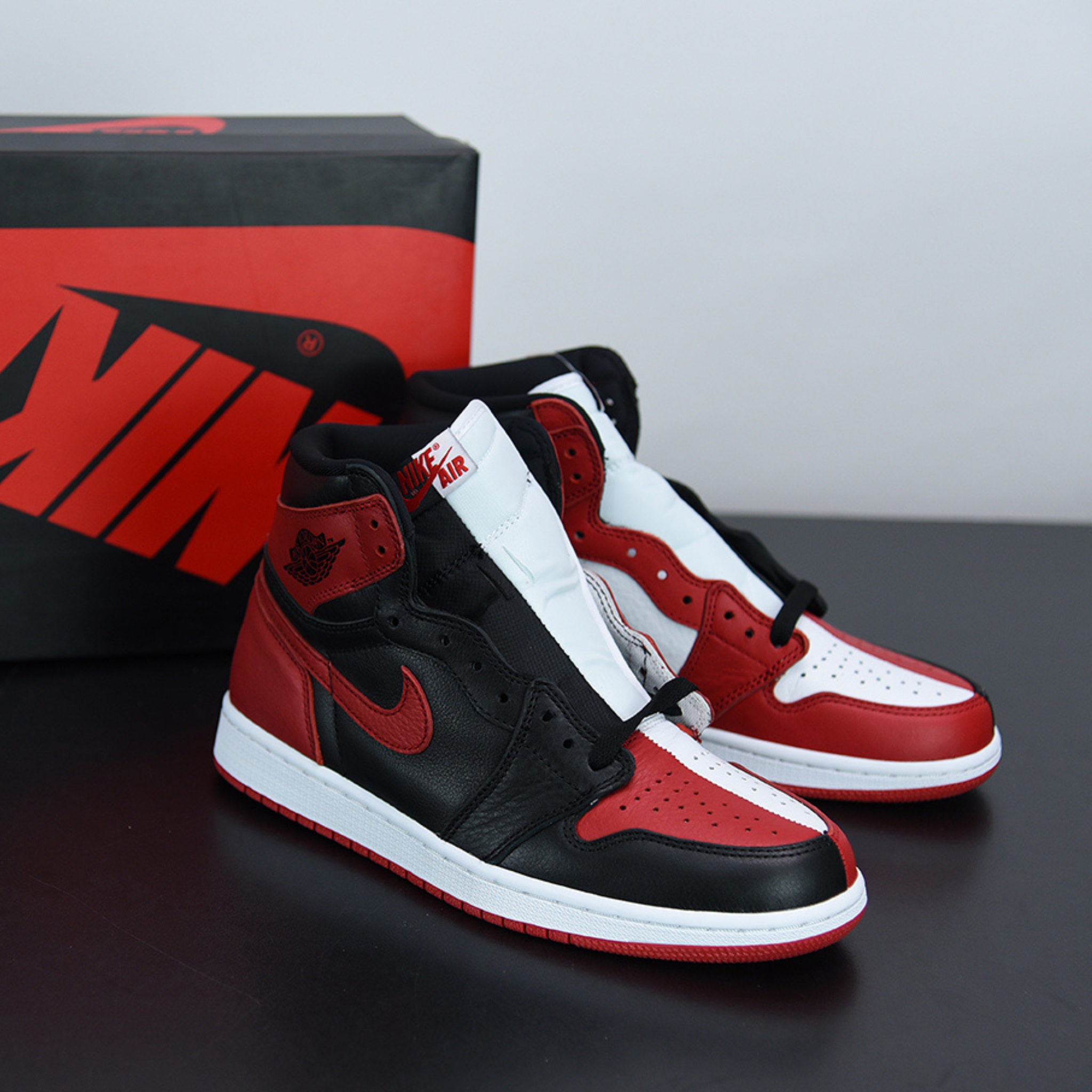 Nike Air Jordan 1 High "Homage To Home"