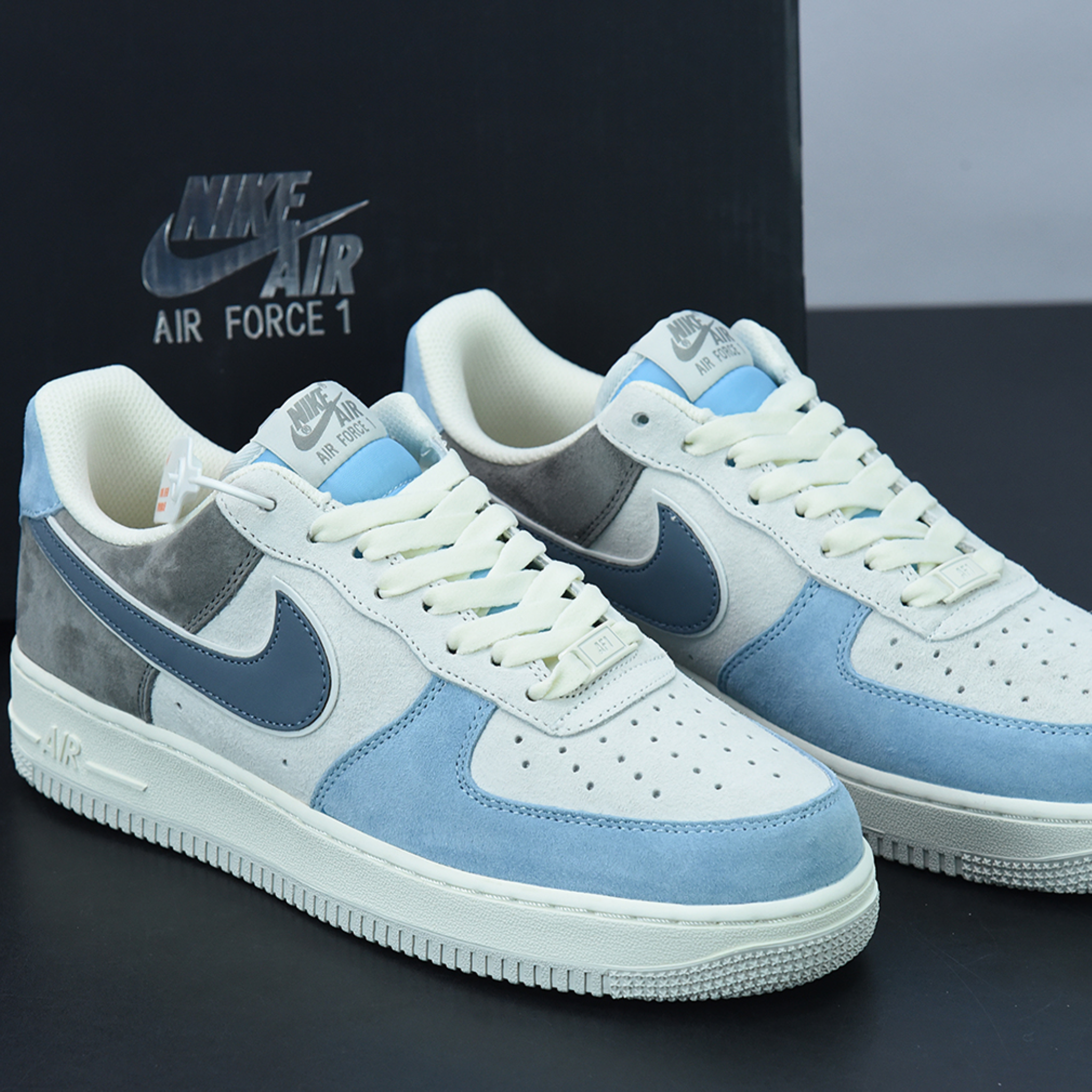 Nike Air Force 1 ´07 "Blue Clair"