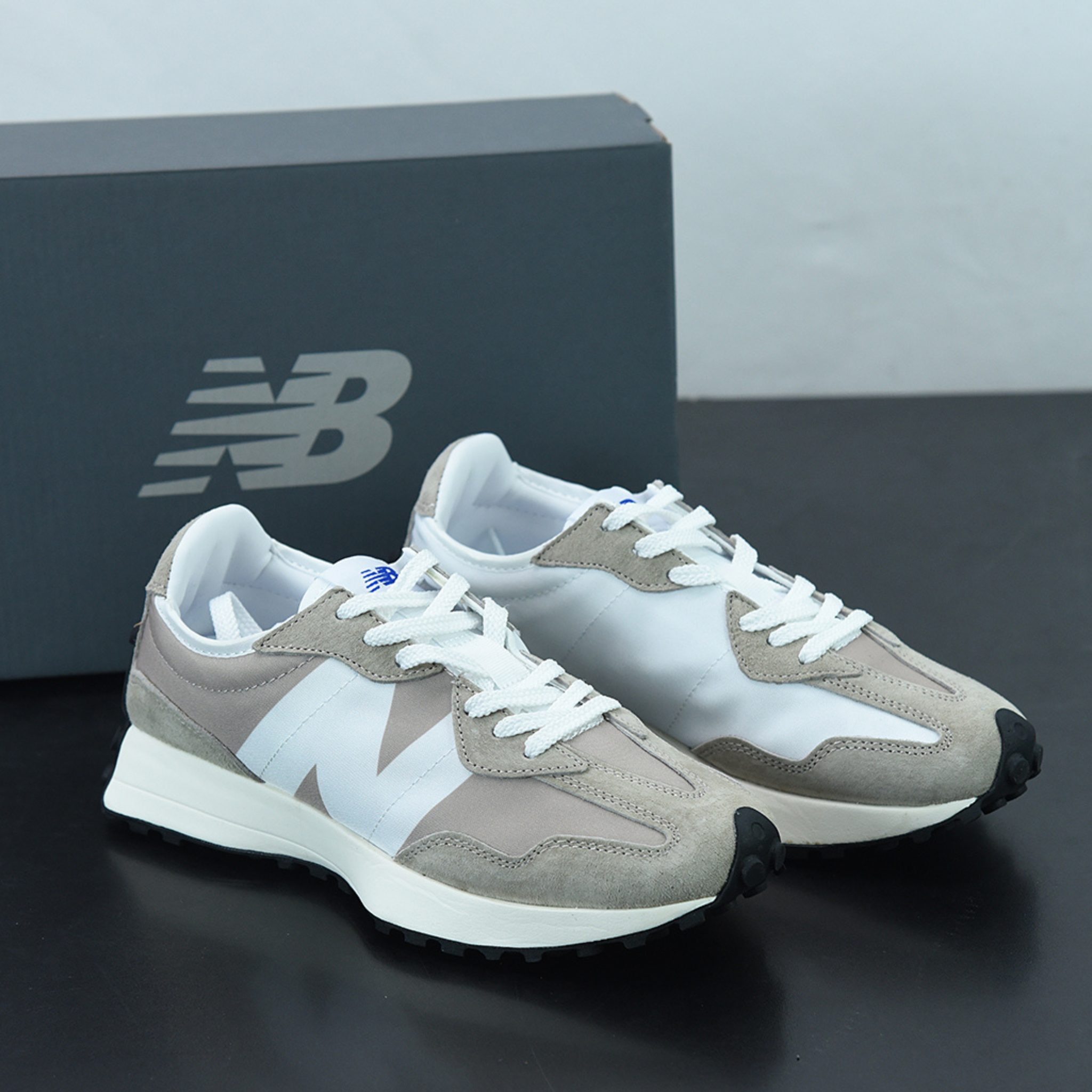 New Balance MS327LH1