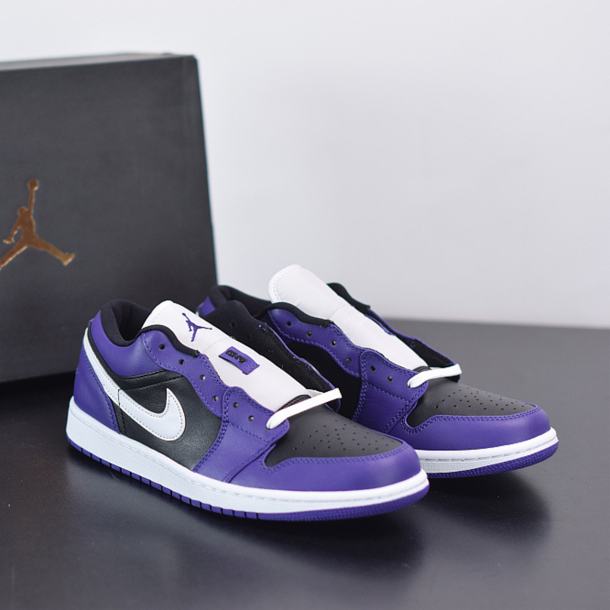 Nike Air Jordan 1 Low "Court Purple Black"