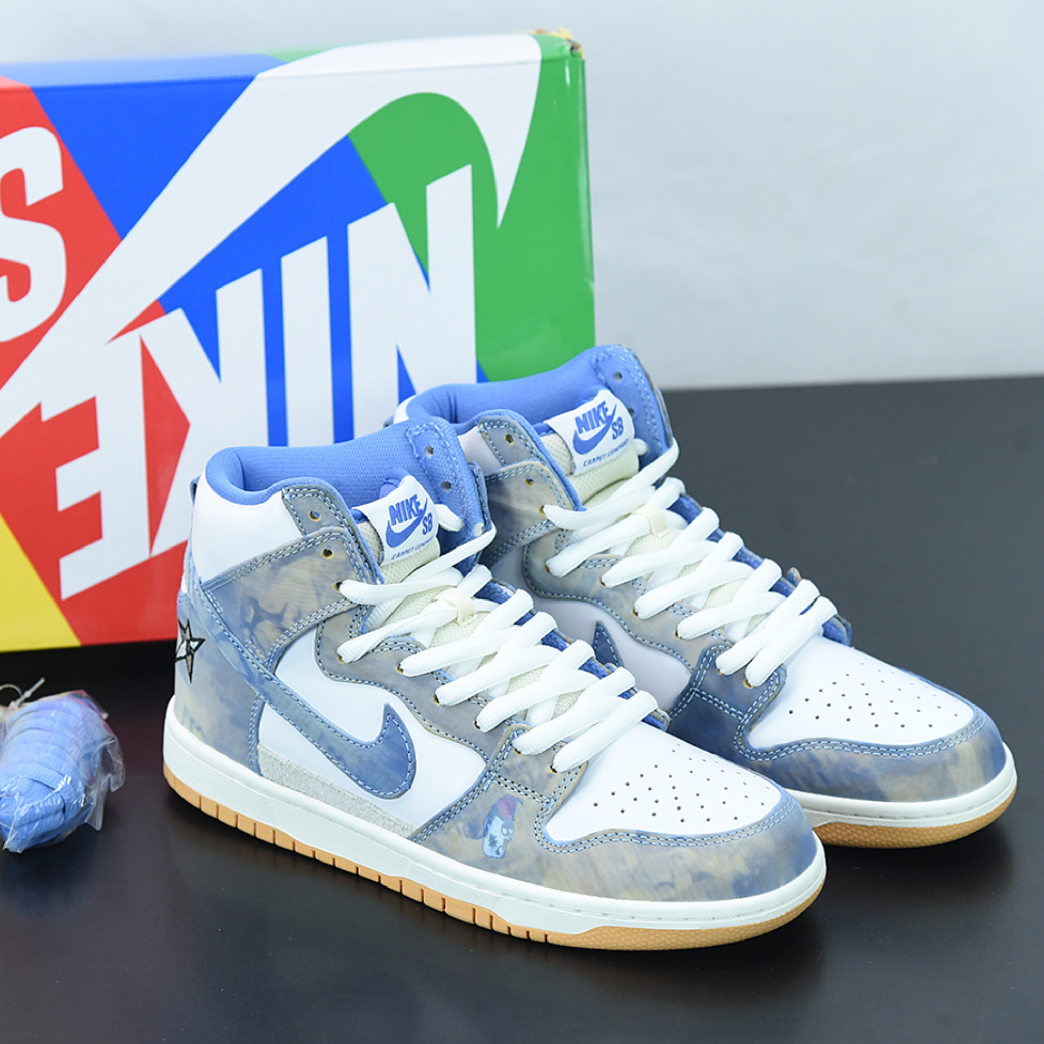 Carpet Company x Nike SB Dunk High "Royal Pulse"