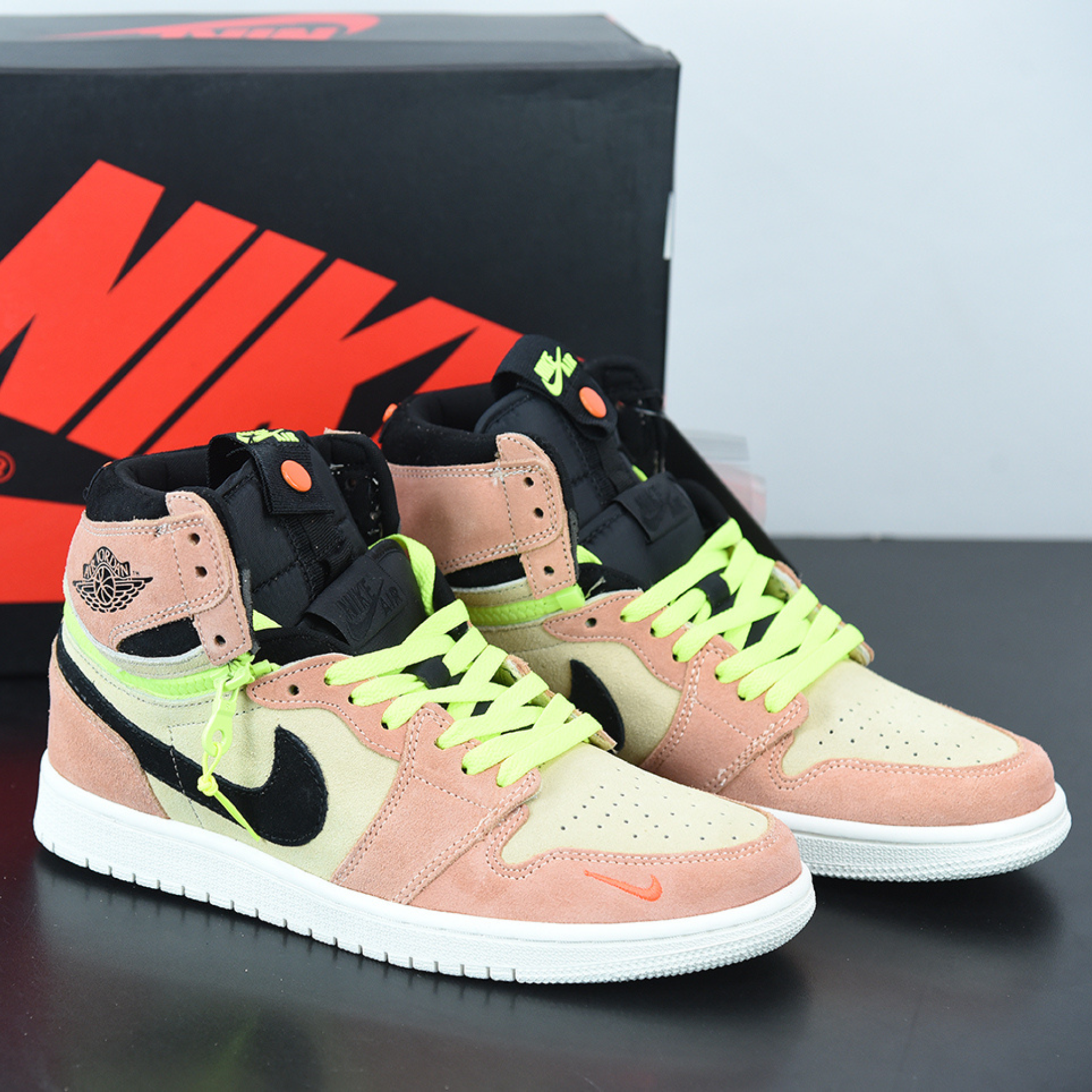 Nike Air Jordan 1 High "Switch Peach"