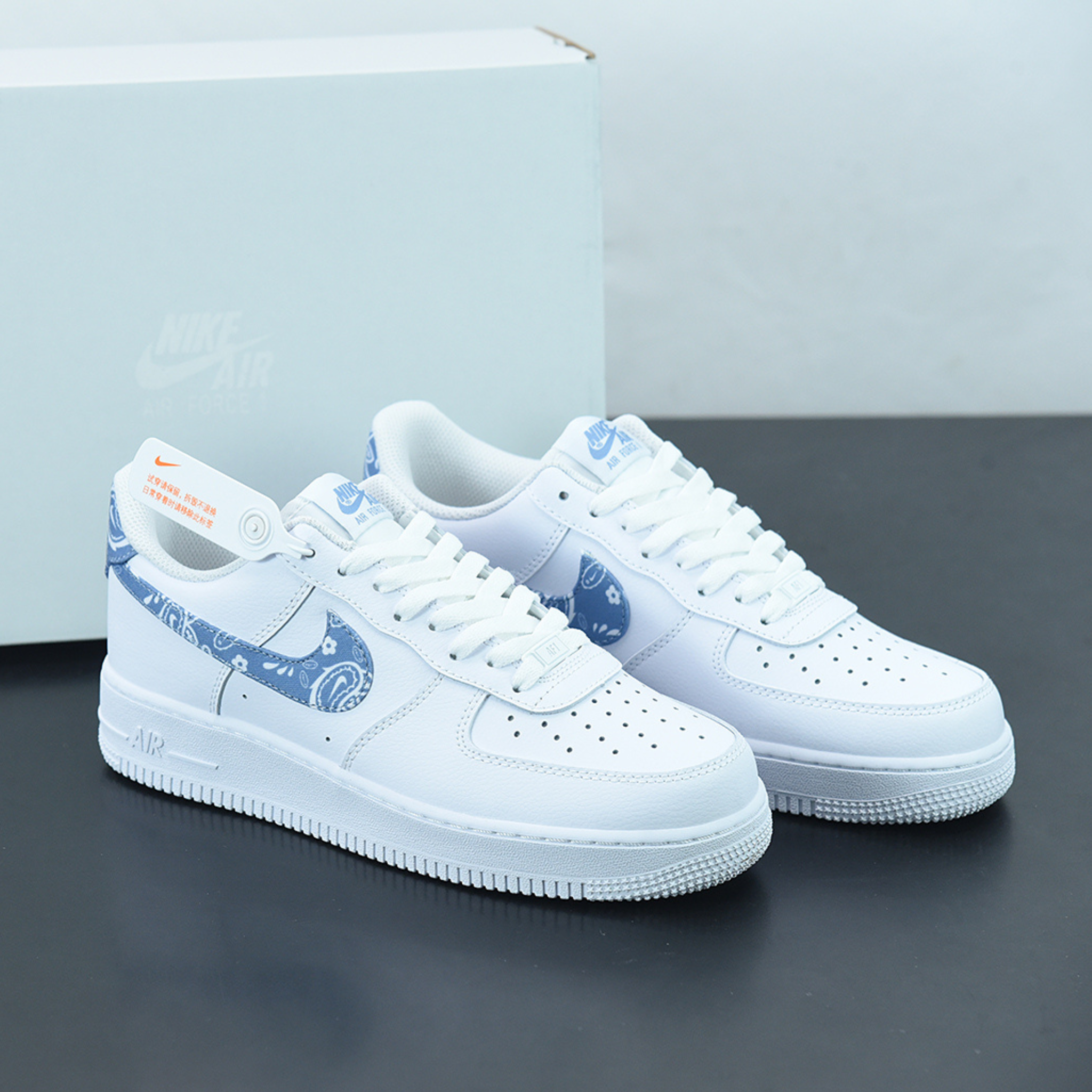 Nike Air Force 1 ´07 Essentials "Blue Paislay"