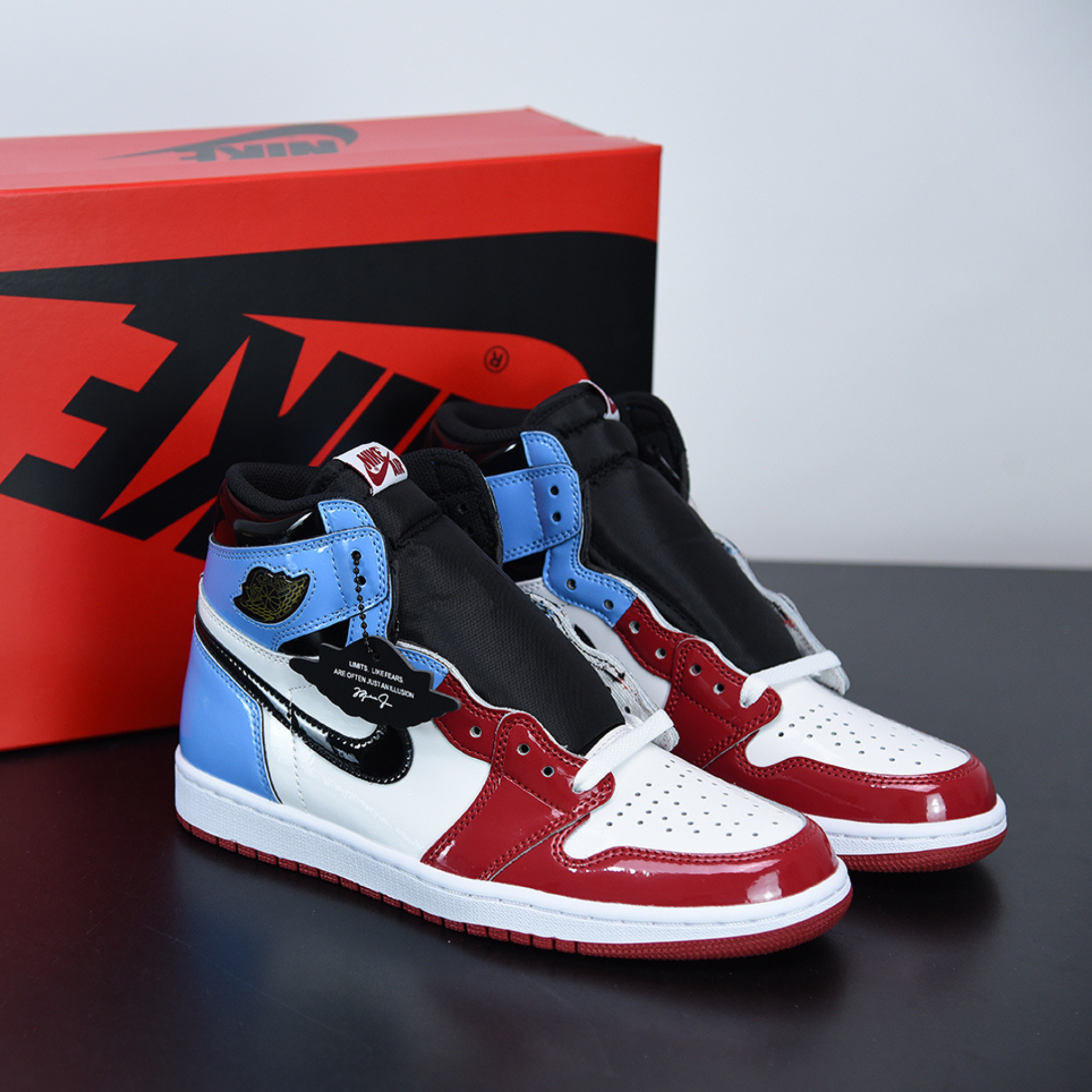 Nike Air Jordan 1 High "Fearless UNC Chicago"