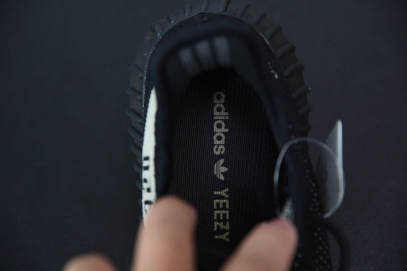 Adidas Yeezy Boost 350 V2 "Oreo"