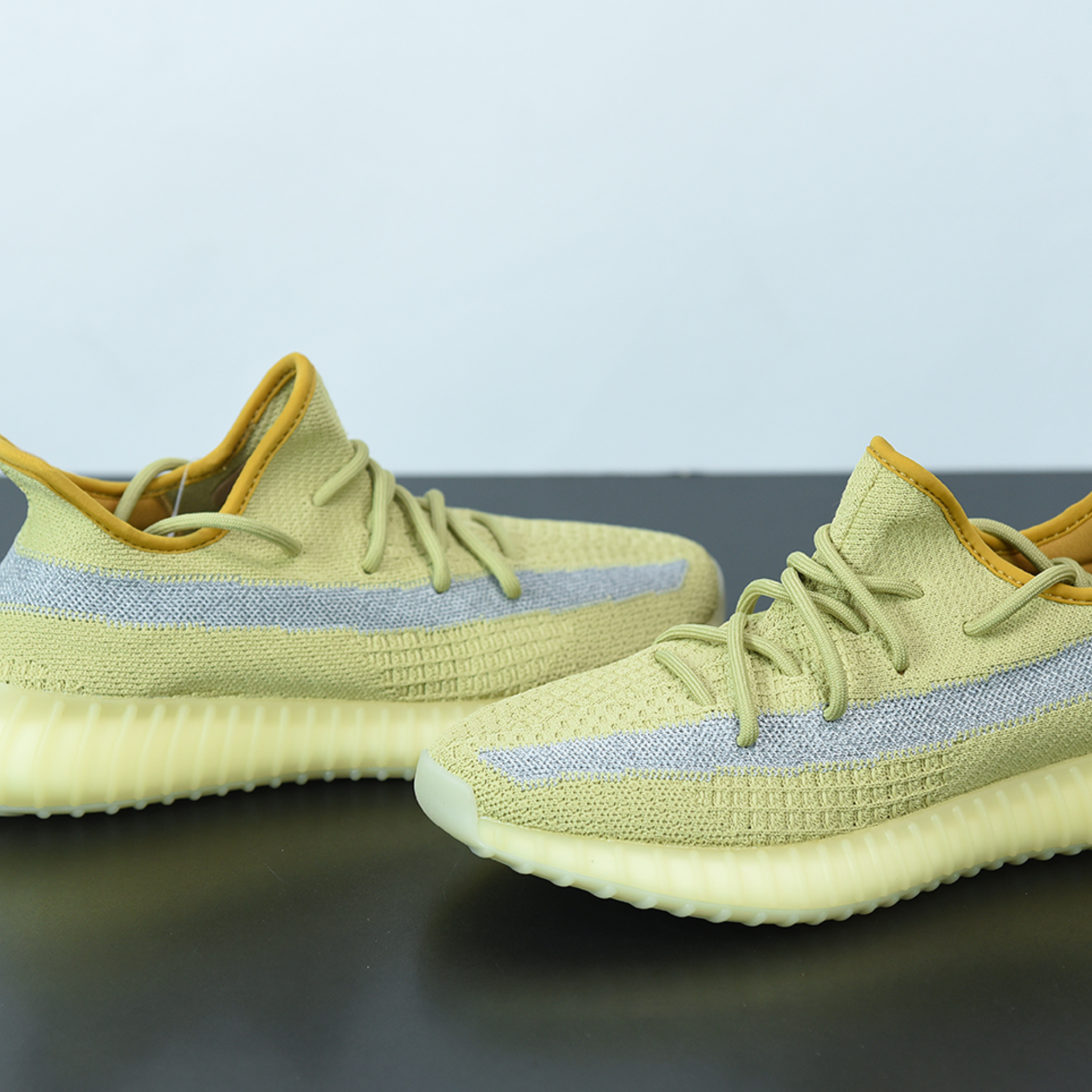 Adidas Yeezy Boost 350 V2 "Marsh"