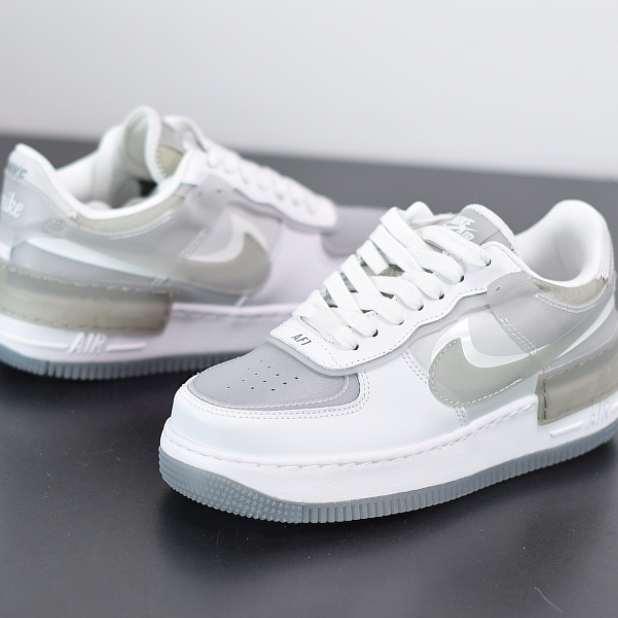 Nike Air Force 1 Shadow SE "Particle Gray Fog"