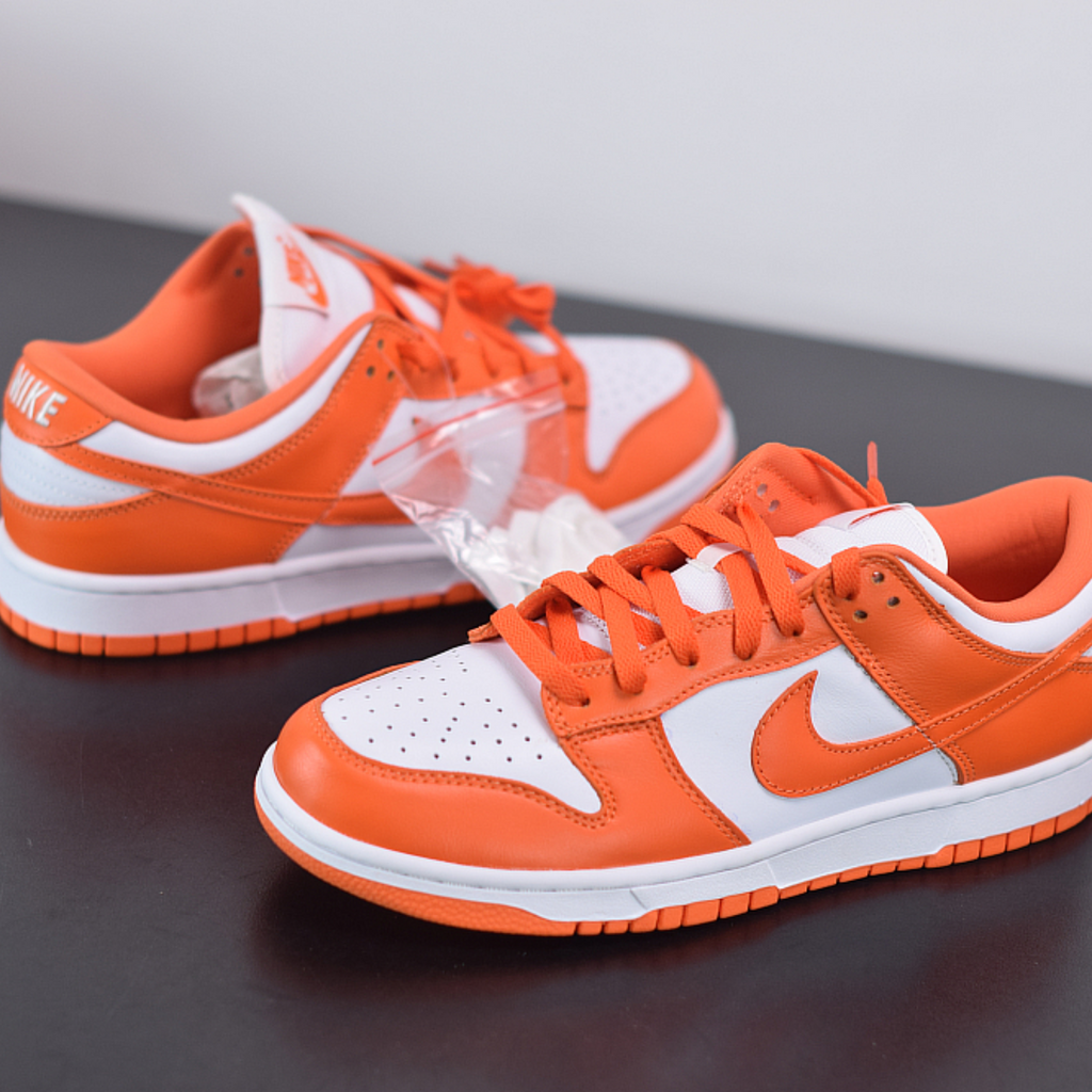 Nike sb cheap dunk low orange