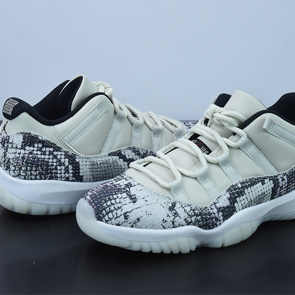 Light bone 2025 jordan 11