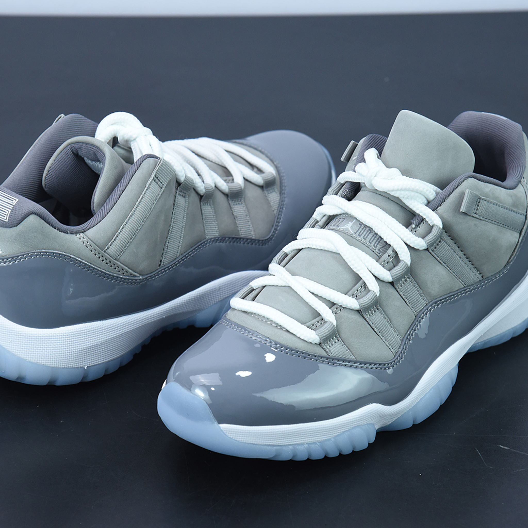 Nike Air Jordan 11 "Cool Grey"