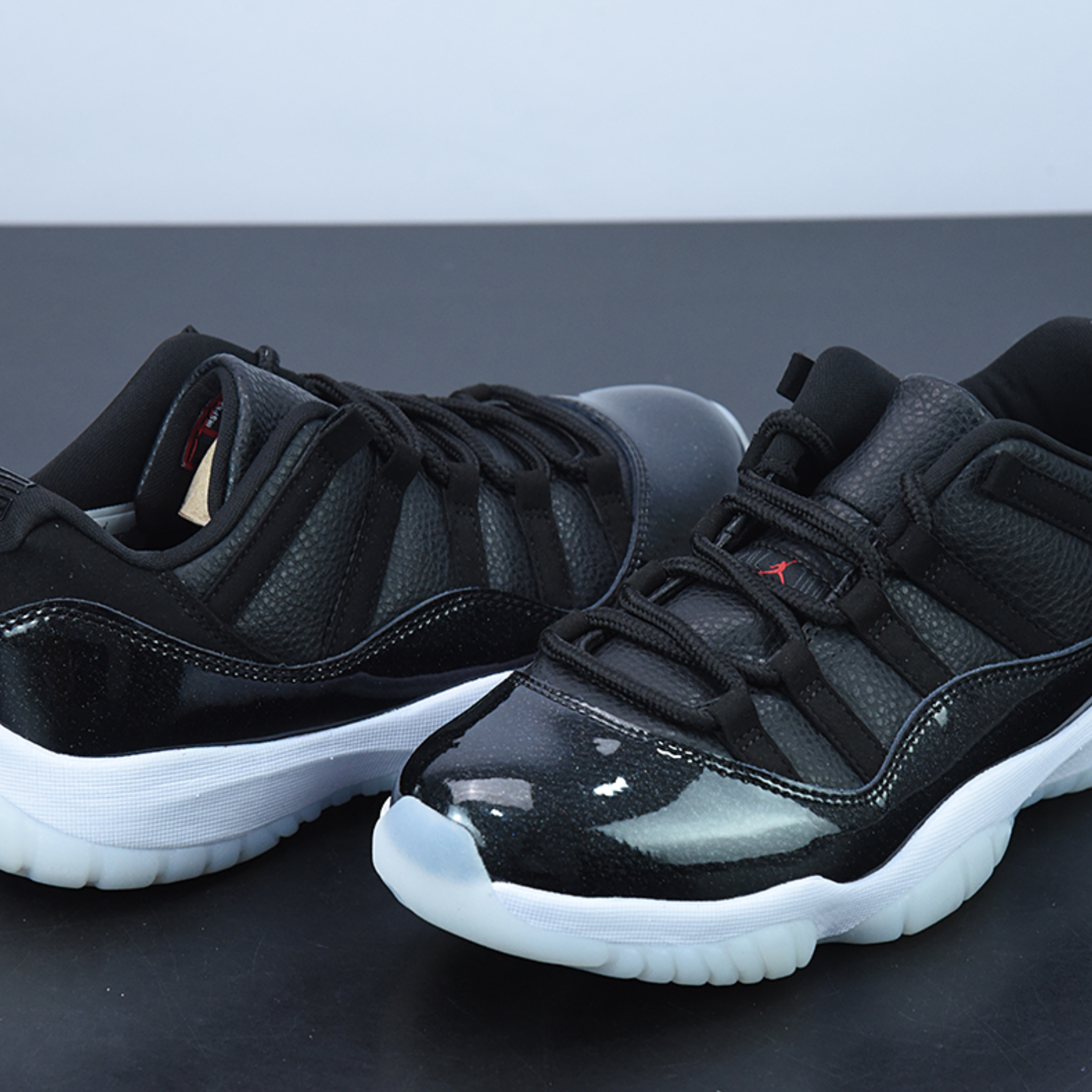 Nike Air Jordan 11 Retro Low "72-10"