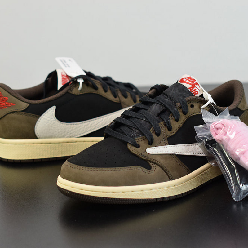 Air jordan 2024 low travis scott