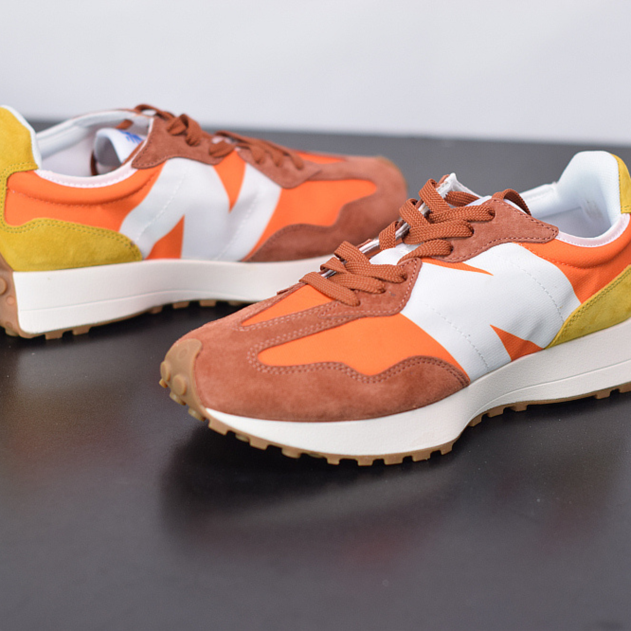 New Balance 327 "Orange"