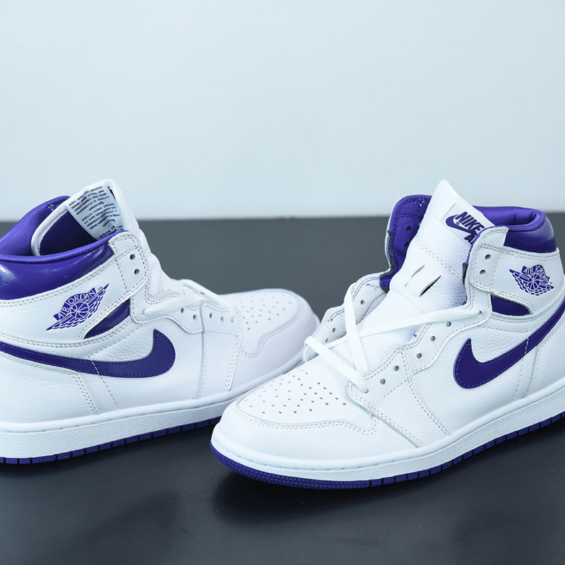 WMNS Nike Air Jordan 1 Retro High "Court Purple White"