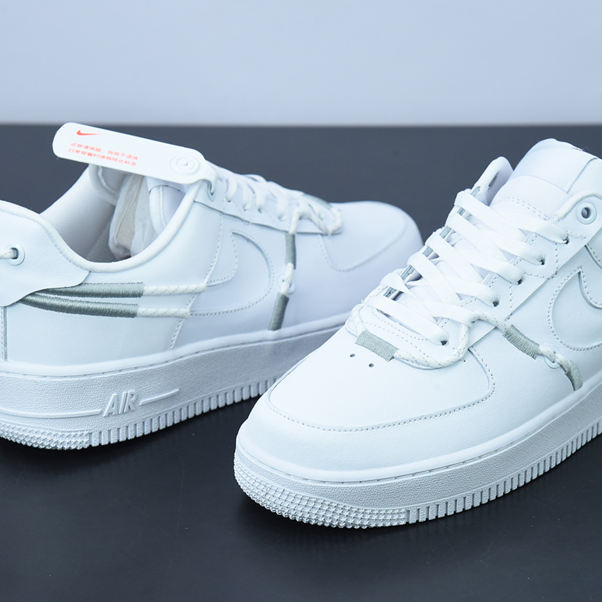 Nike Air Force 1 ´07 LX "White Reflect Silver"