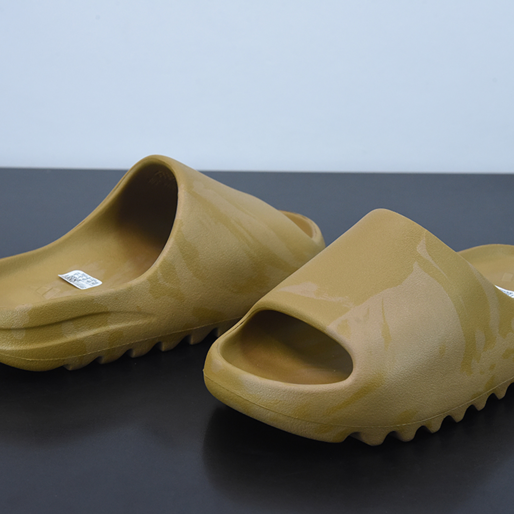 Yeezy Slide "Ochre"