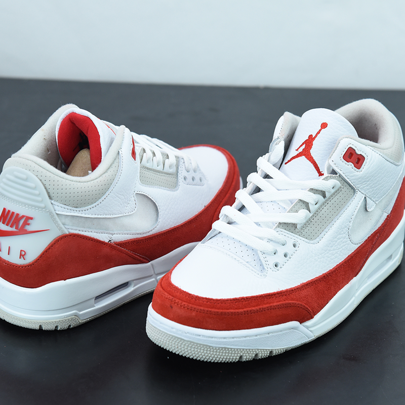 Nike Air Jordan 3 Retro "Tinker White University Red"
