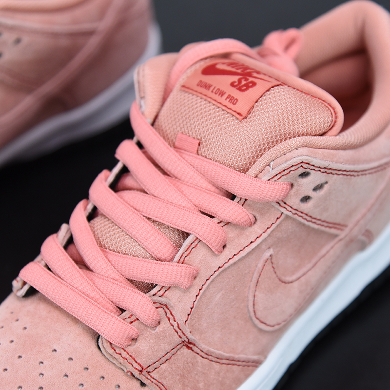 Nike sb brown and top pink