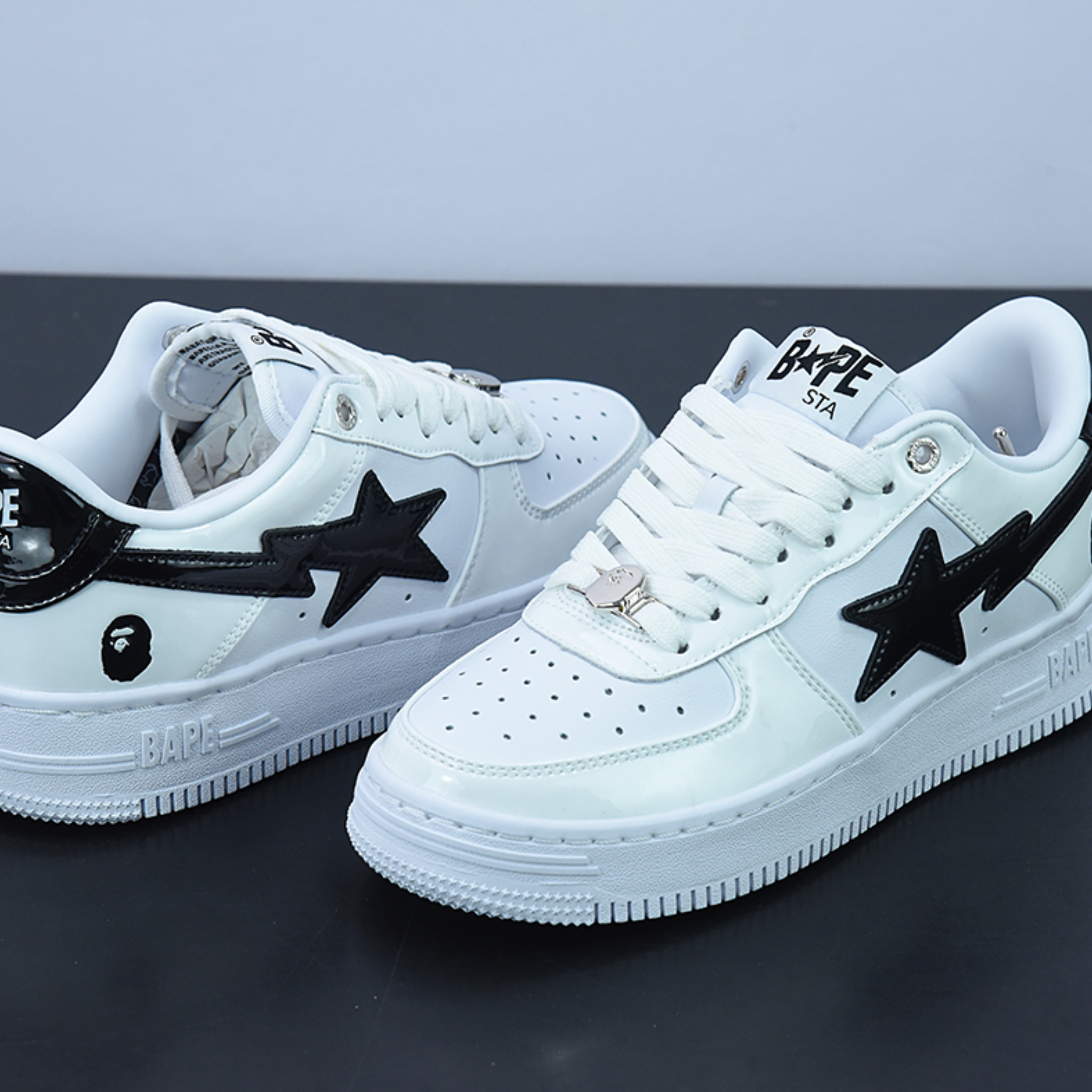 A Bathing Ape Bape Low "Black/White"