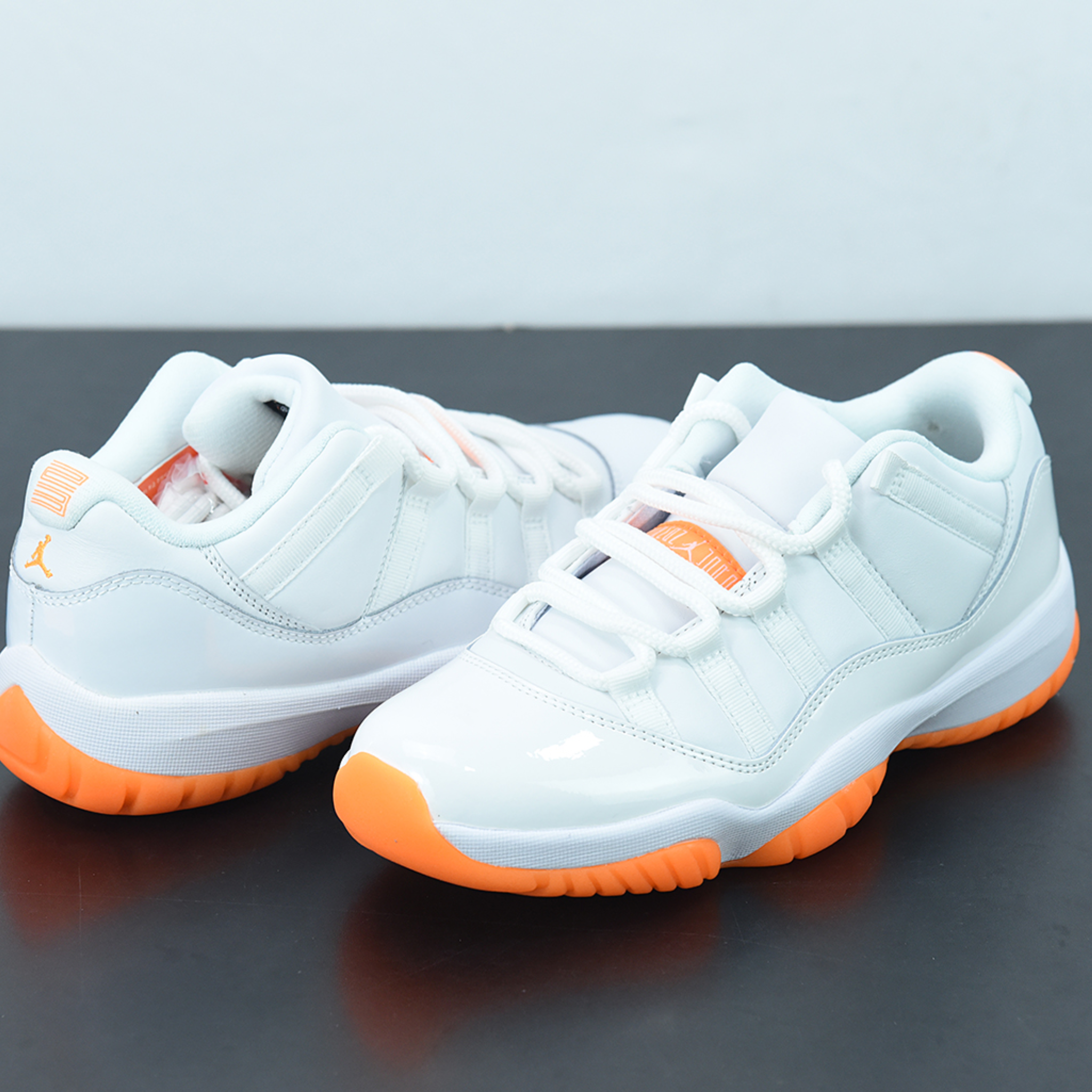 Nike Air Jordan 11 Low Retro Citrus (2021)