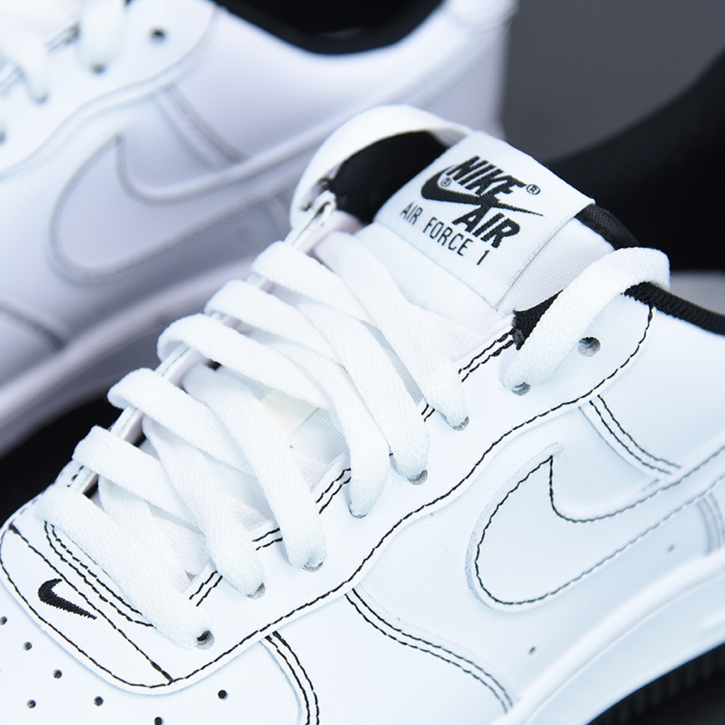 Black and white nike air sales force one