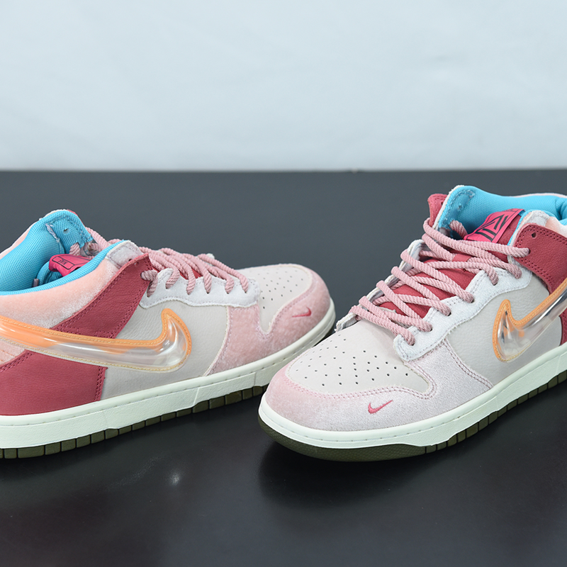 Social Status X Nike Dunk Mid "Strawberry Milk"